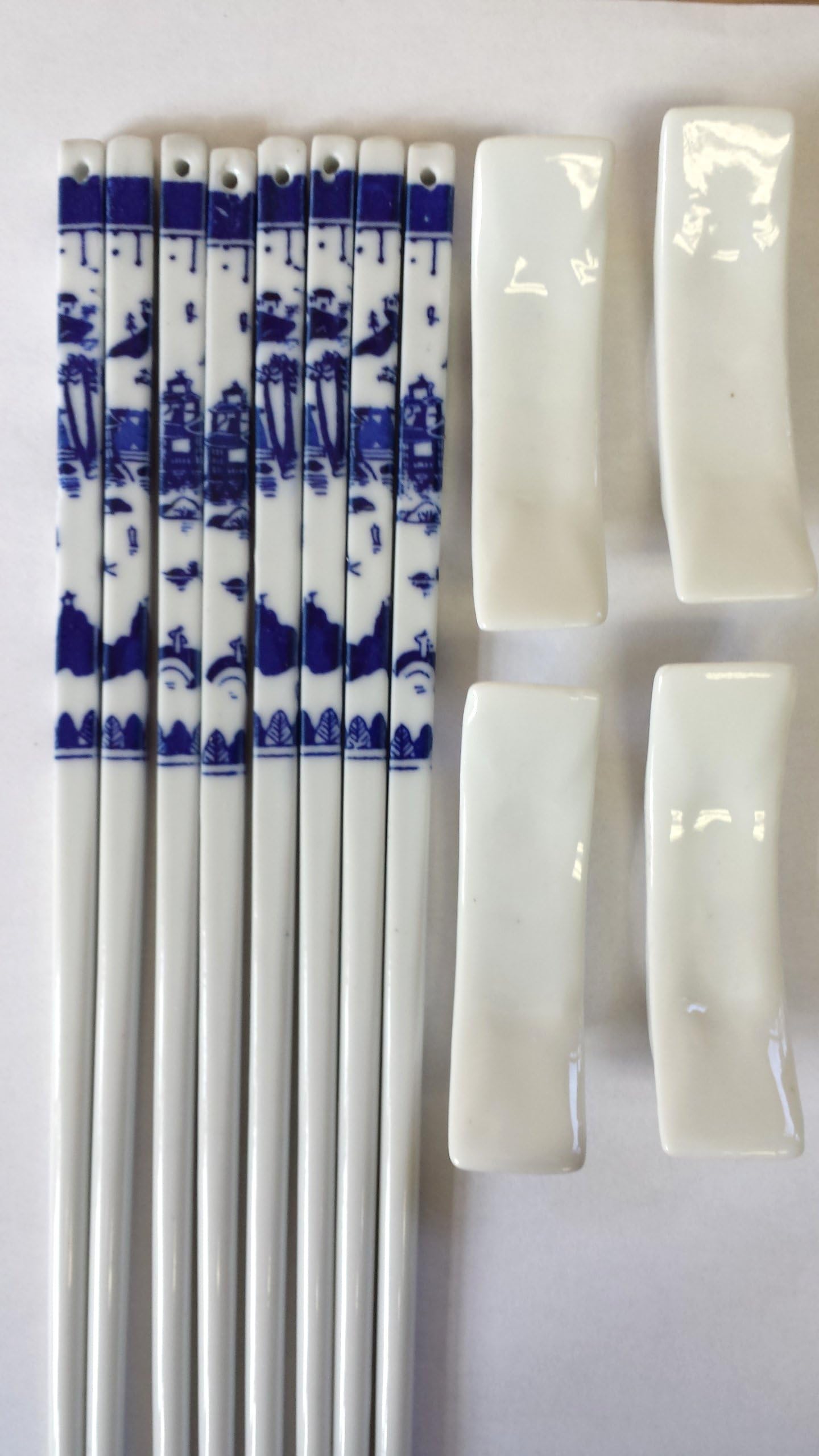 Set of Porcelain Chopsticks with White Rest Decorated with Cobalt Blue Cottage Design Service for 4