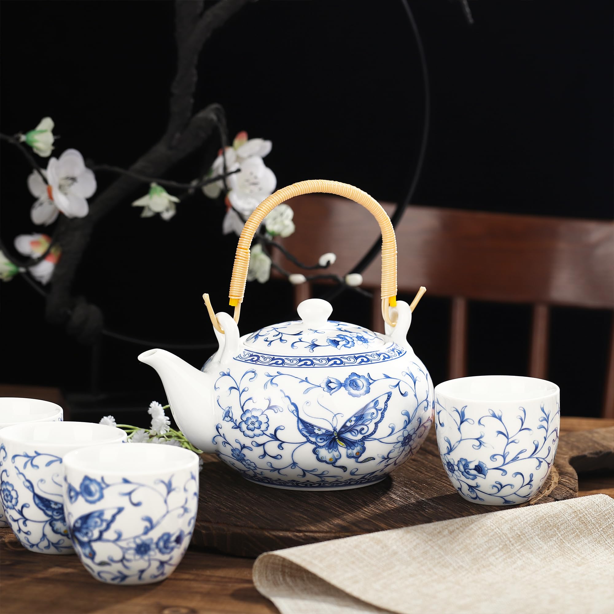 Amazon.com | fanquare Chinese Blue and White Porcelain Tea Set
