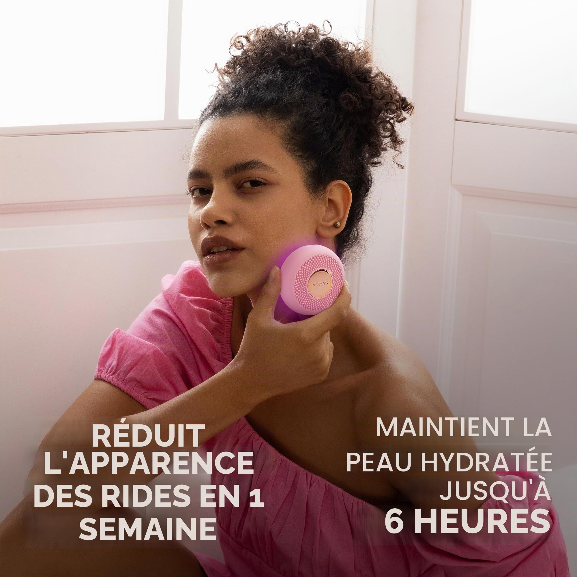 FOREO UFO 3 mini masque hydratant visage 4 en 1 - Anti-âge - Luminothérapie LED à spectre complet et lumière rouge - Thermothérapie - Massage visage T-Sonic - Connecté par application - Pearl Pink