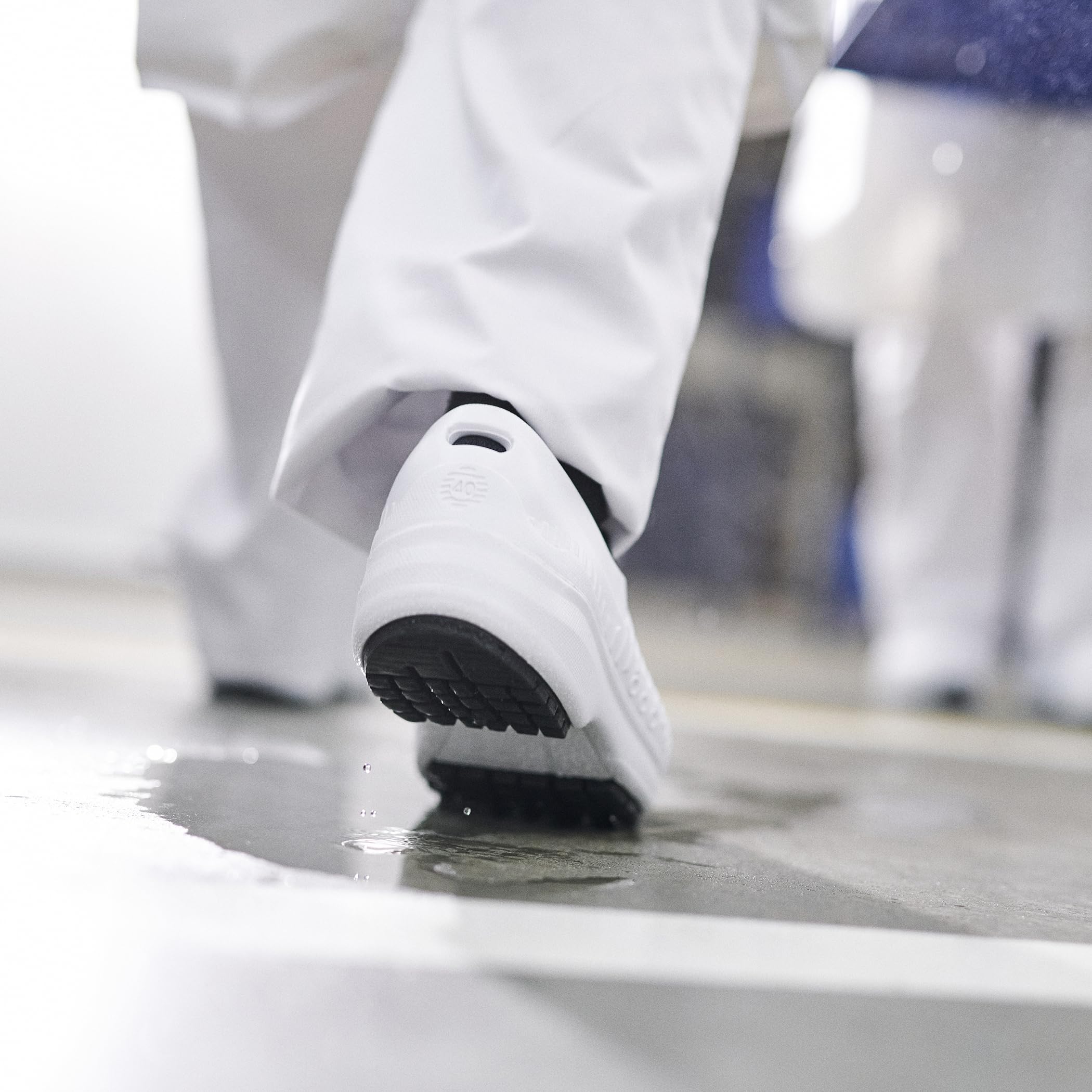 WOCK SECURLITE con Soletta, Scarpe Lavoro Antinfortunistiche Leggere Cucina Uomo e Donna - Antiscivolo SRC, con Puntale di Protezione