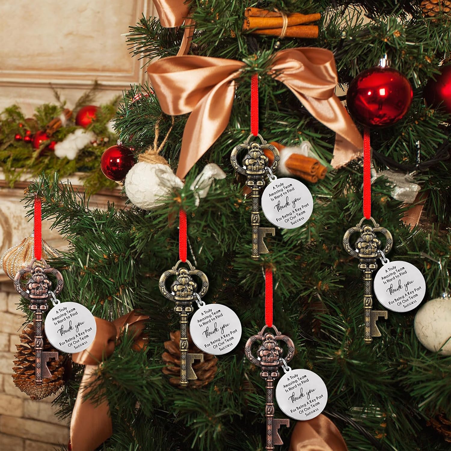 Havawish 36 Pcs Christmas Tree Key Ornament Gifts for Coworkers Santa Key Ornament Bottle Opener Thank You Card Xmas Team Appreciation Gifts Bulk for Employee Staff