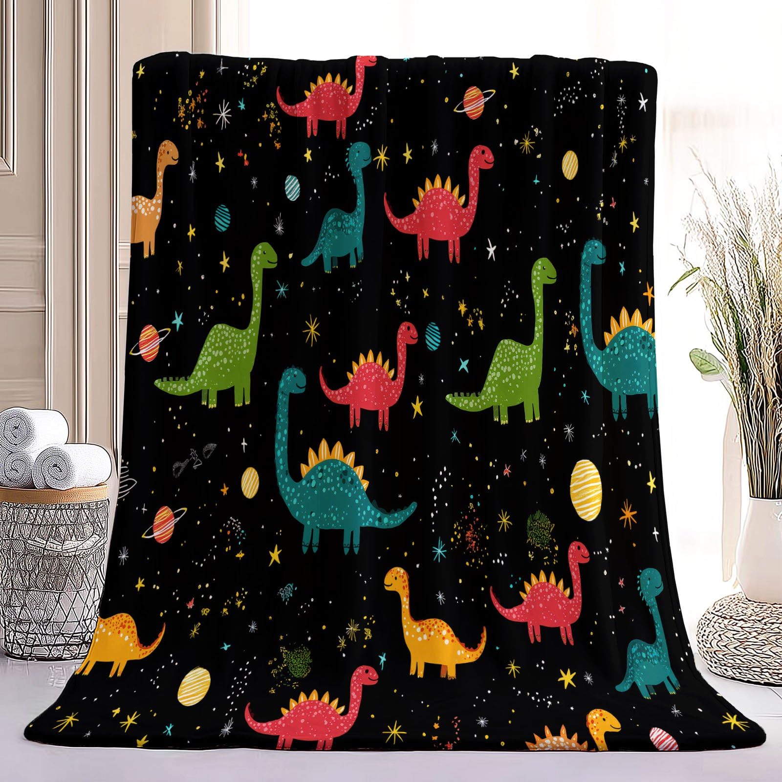 Cartoon Weltraum Kuscheldecke Dinosaurier Sterne Planeten Decke Tagesdecke Wohndecke Schwarz, Couchdecke Weich Warm Flauschig, Sofa Decke für Reisen Zelten Outdoor, 150 x 200 cm