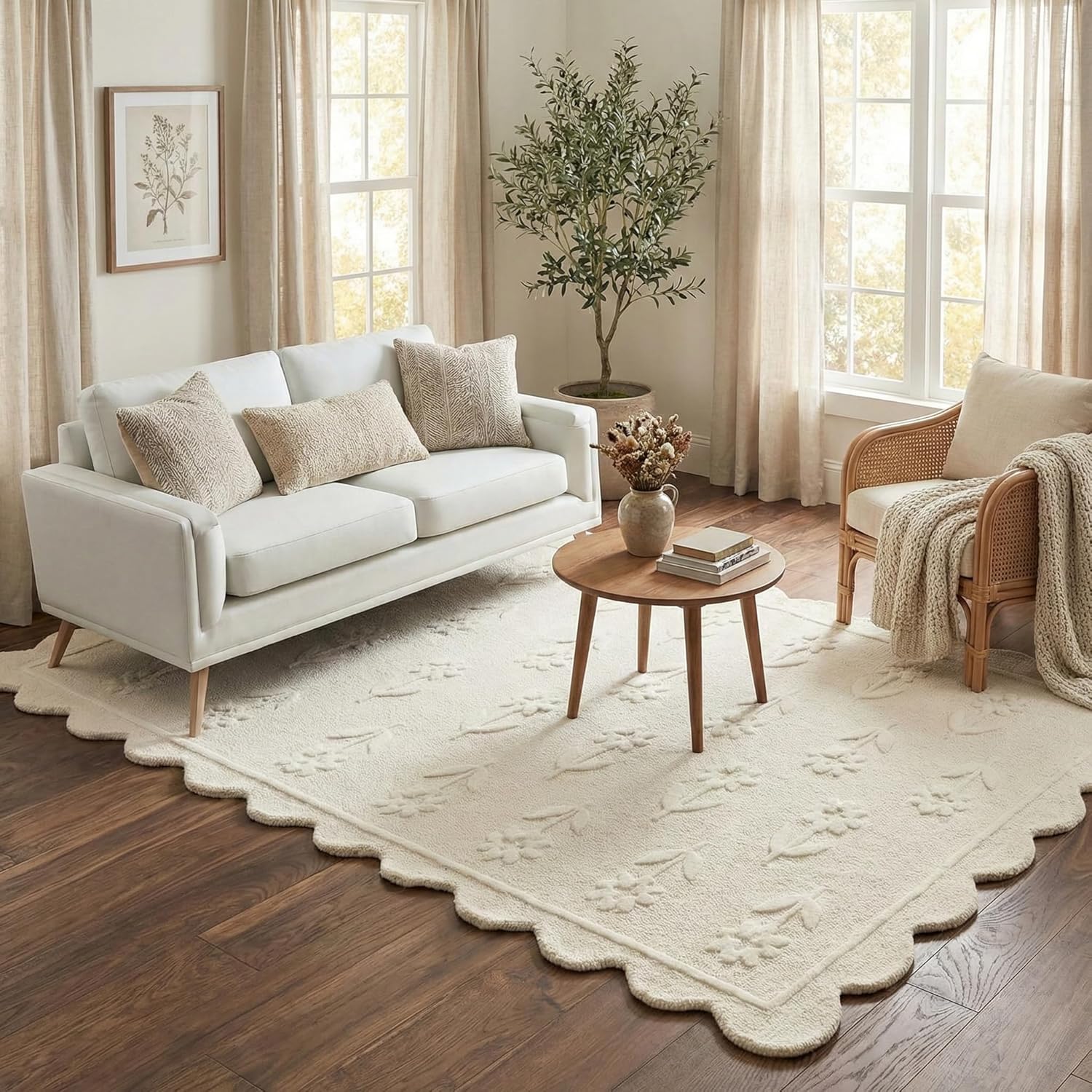 Jessa Scallop Floral Rug – Handmade Wool Area Rug with Non-Slip Cotton Backing – Soft and Durable – Ideal for Living Room, Bedroom, and Home Décor – Anti-Skid Design (Beige, 4' x 6')