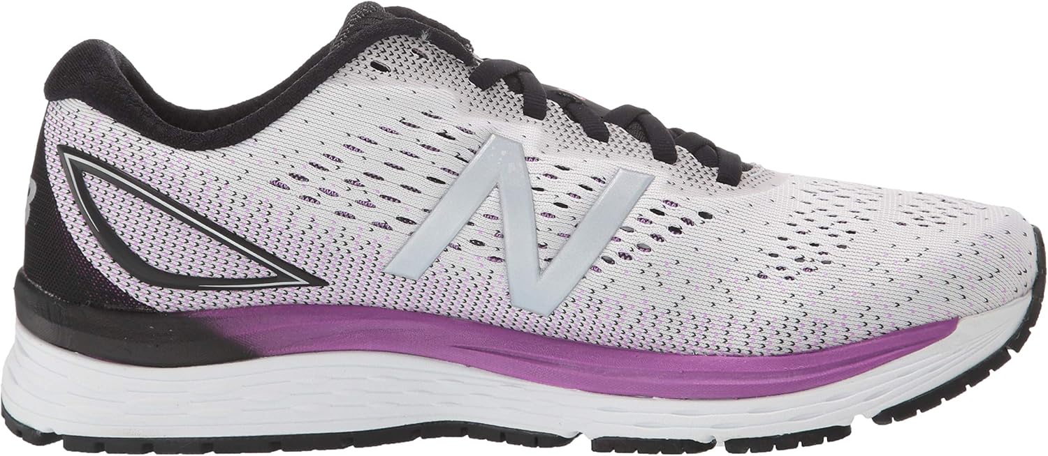 New Balance W880 V11