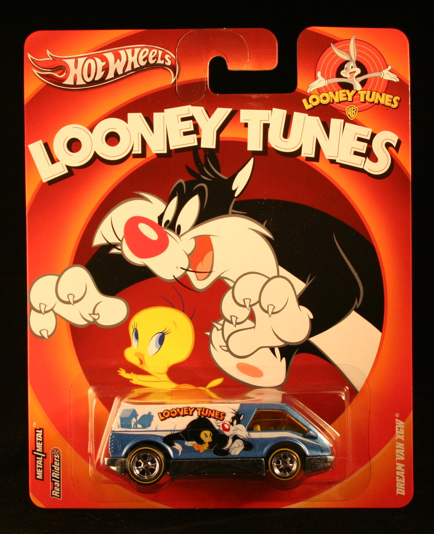 Amazon.com: Hot Wheels, Looney Tunes Die-Cast Vehicle, Sylvester
