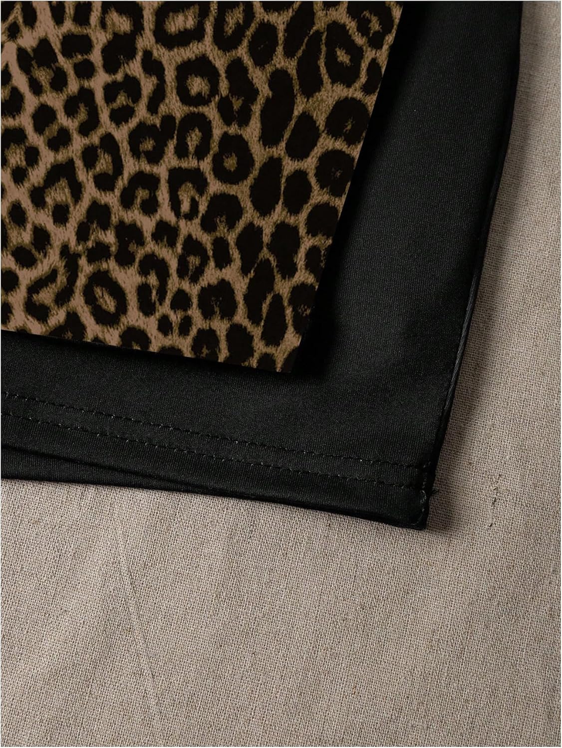 WDIRARA Women's 2 Pack Bodycon Mini Skirt Y2k Micro Skirts with Shorts Underneath - Image 4