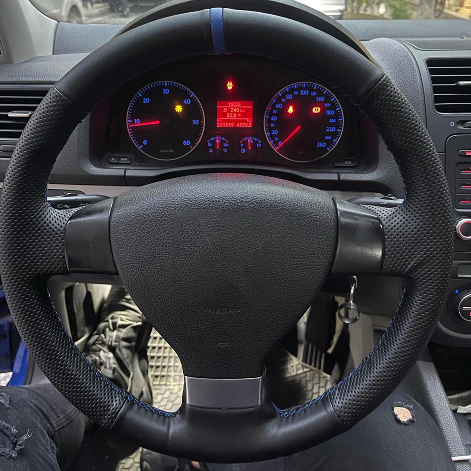 Amazon.co.jp: CarXs 手縫いブラックステアリングホイール編組車の
