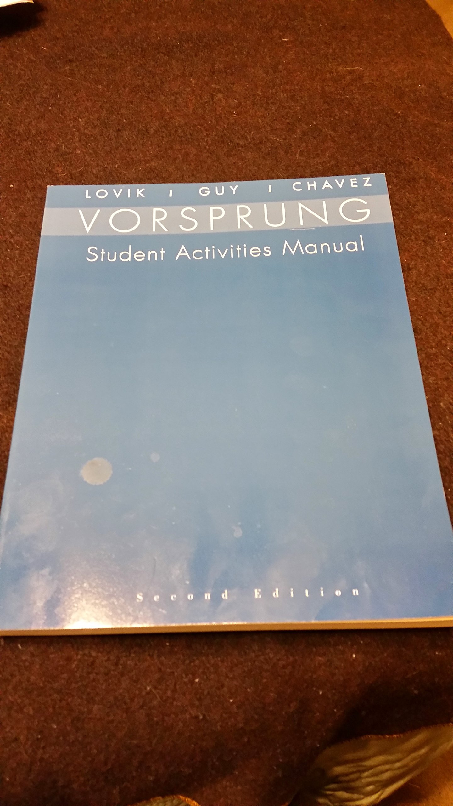 SAM for Lovik's Vorsprung: A Communicative Introduction to German Language and Culture