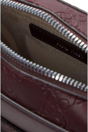 Nine West Calandra ミニカメラクロスボディ