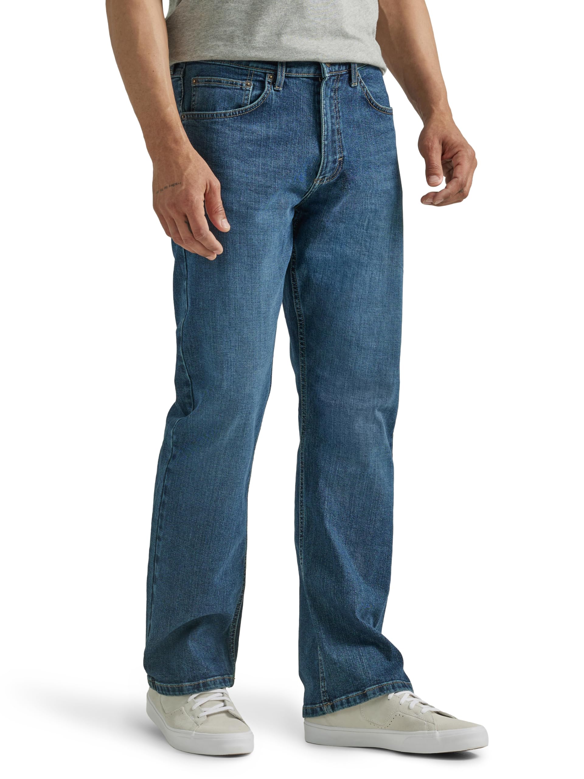 Wrangler Mens Free to Stretch Relaxed Fit Bootcut Jean