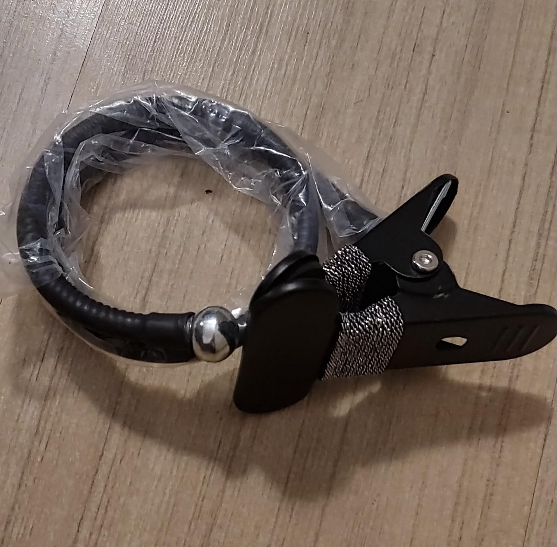 Mobile Stand Table Clip Easy to fix Firm Grip moldable, Easy Size Adjusting fo Video Recording, Phone All, Mobile Phone Table Stand