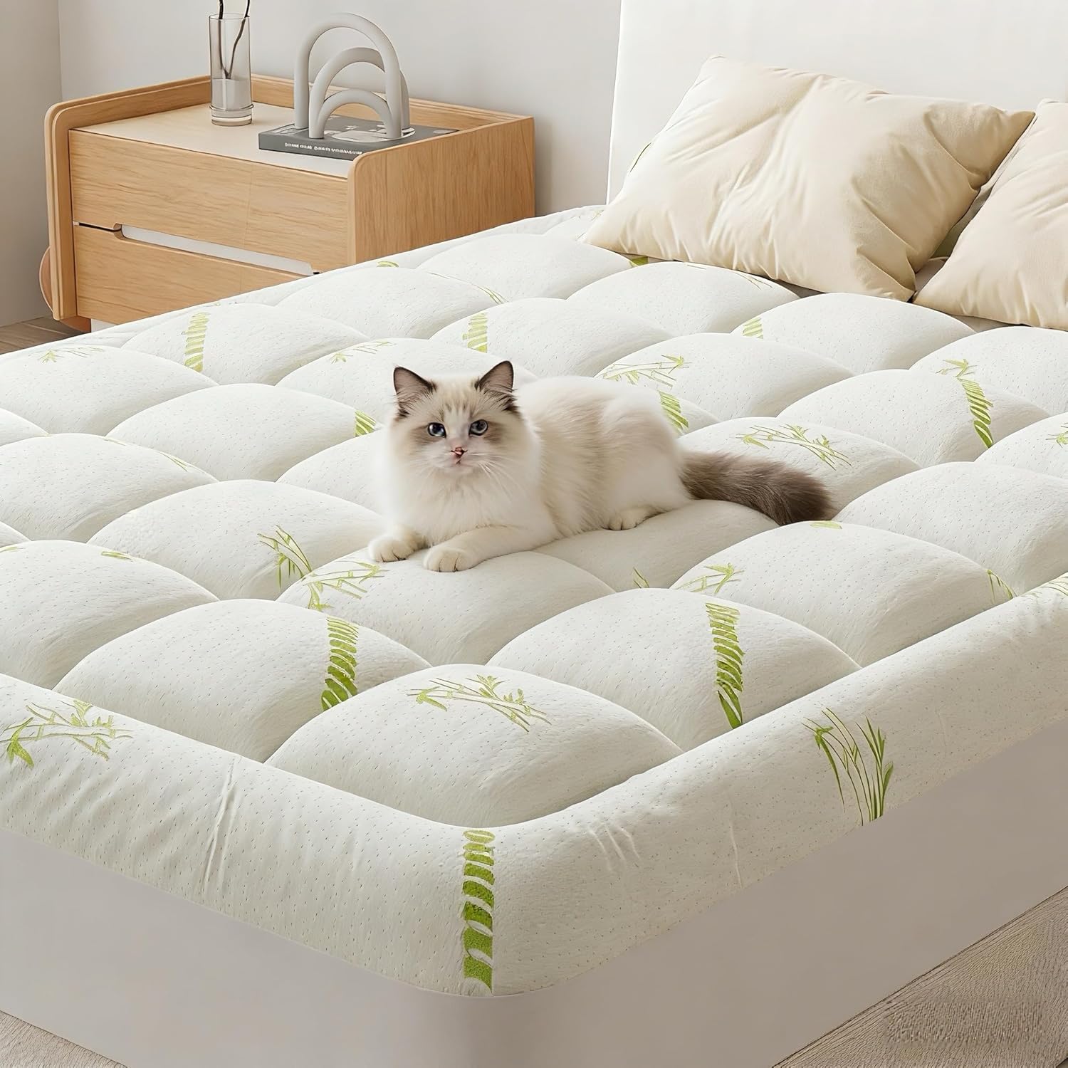 NEWBULIG Twin Mattress Topper Viscose Derived, Thick Pillow Top Mattress Pad with Stretchable Pockets, Soft Mattress Topper for Back Pain Relief