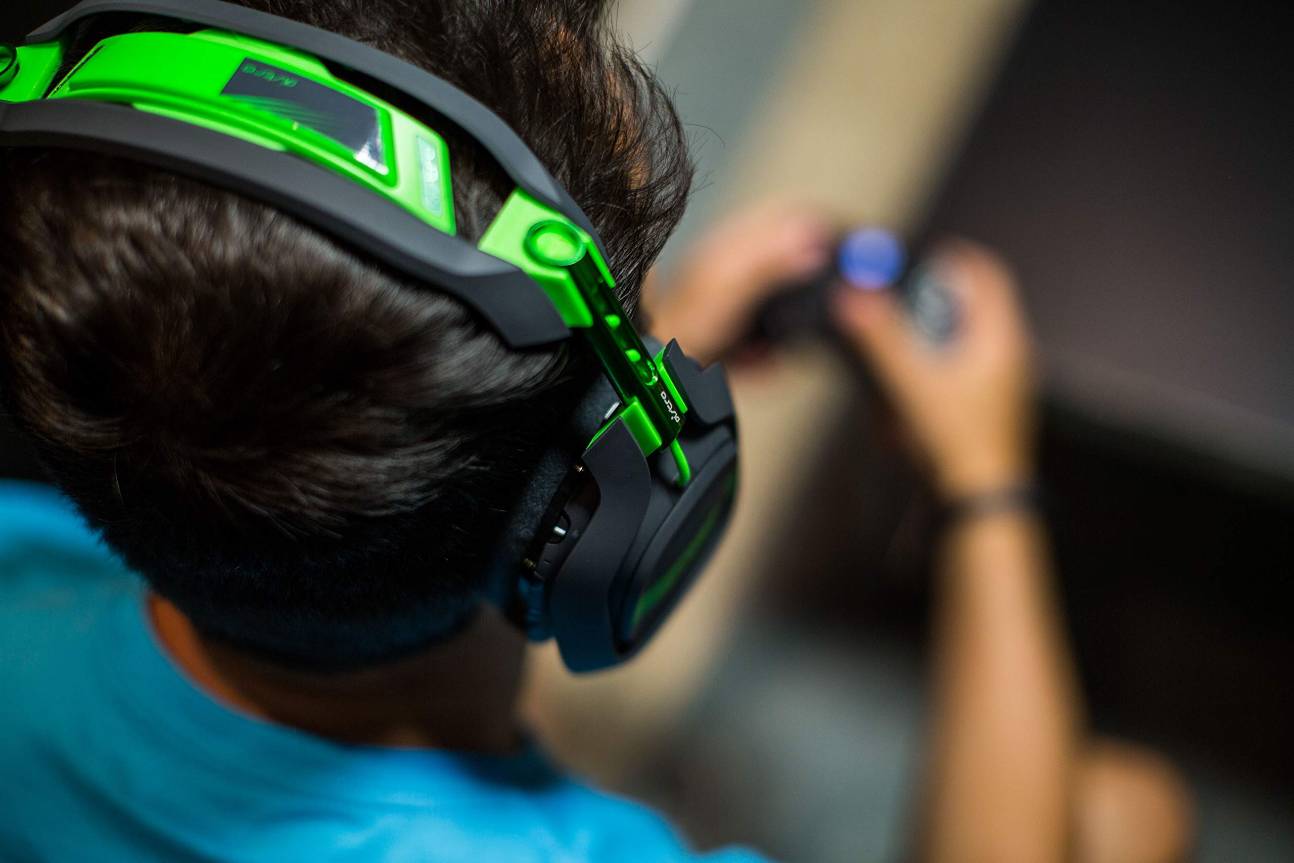 ASTRO Gaming A50 - Auriculares con micrófono inalámbricos y Estación base, Tercera generación con sonido envolvente Dolby 7.1, compatibles con PlayStation 4/PC/Mac, Negro y Azul