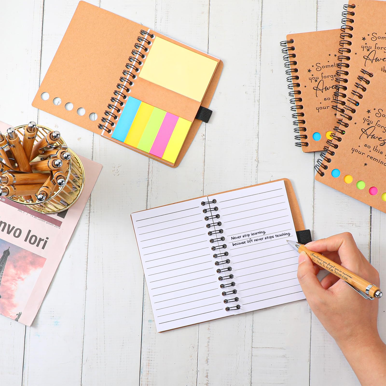 Chuangdi Set di 20 quaderni motivazionali a spirale con note adesive e penna motivazionale in bambù per insegnanti, collaboratori (Kraft)