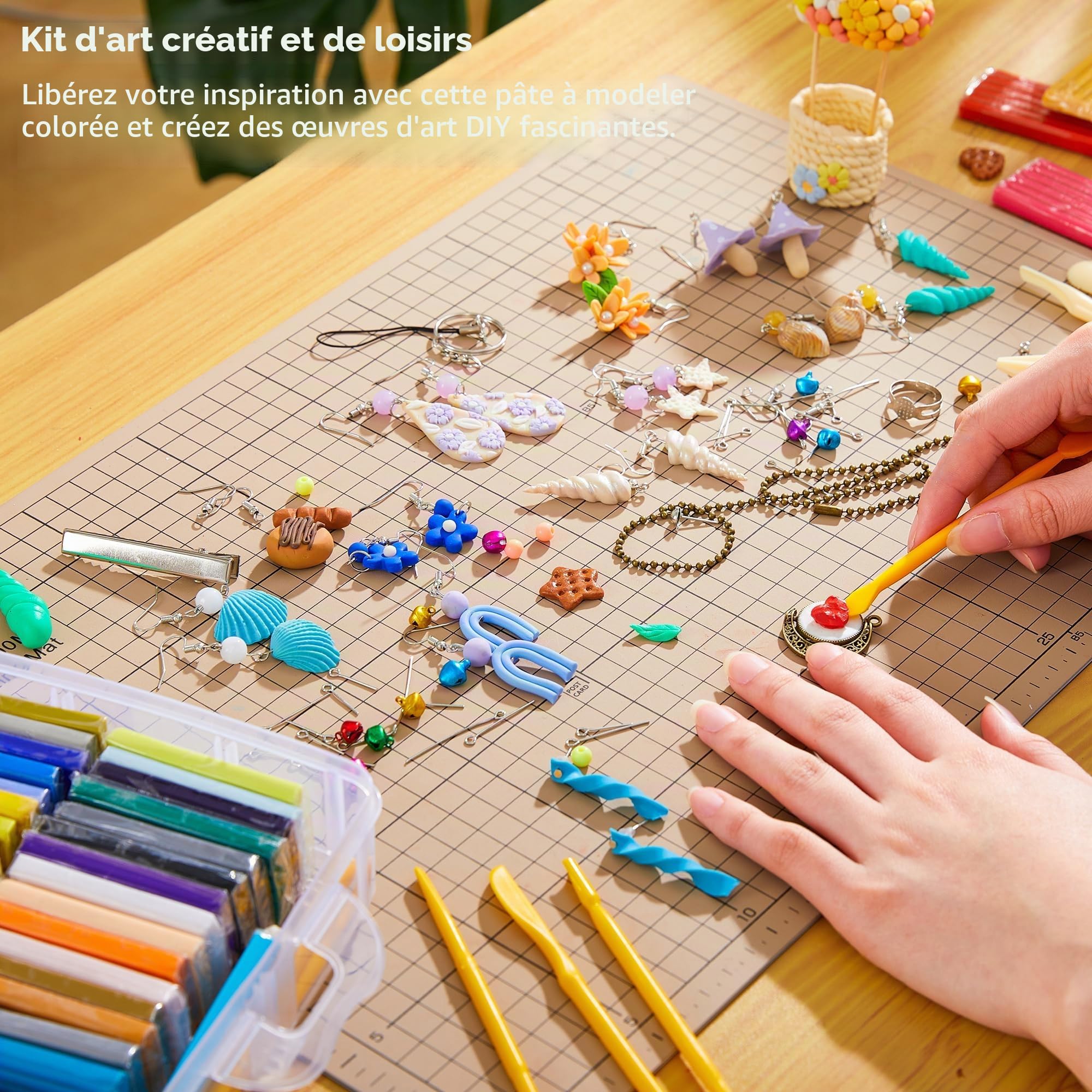 Shuttle Art Pâte Polymère, 82 Couleurs de Polymere Clay avec 19 Outils et 16 Types d'Accessoires Shuttle Art Pâte Polymère, 82 Couleurs de Polymere Clay avec 19 Outils et 16 Types d'Accessoires
