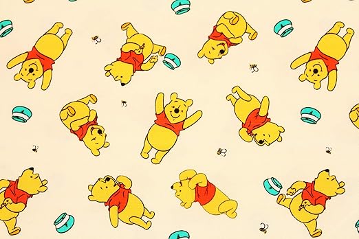 Amazon Co Jp キャラクター生地 こぐまのプーさんと蜂蜜のつぼ コットン100 シーチング Winnie The Pooh With Honey Jar 45cm X 110cm ホビー