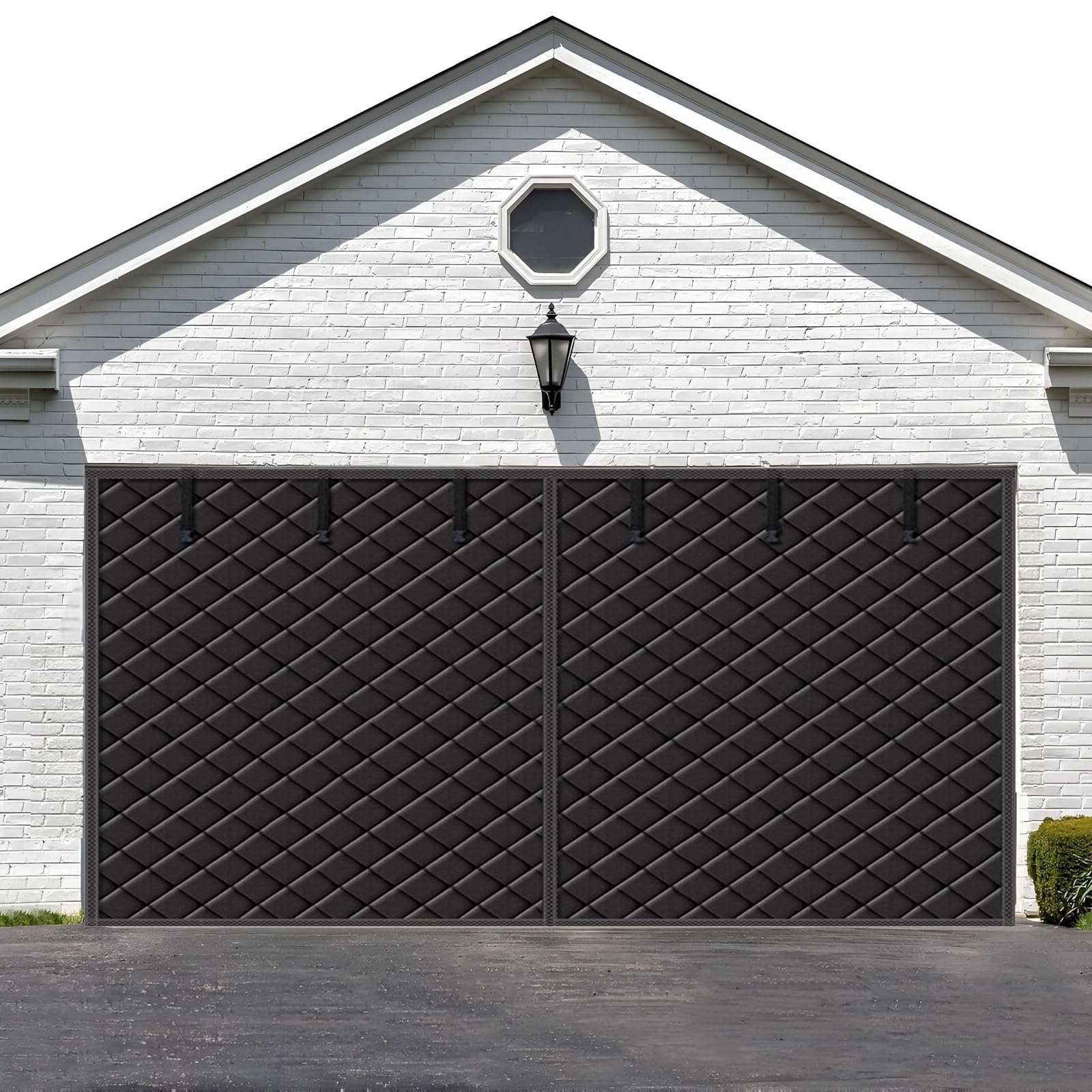 Housse thermique de porte pour un garage isolé en hiver noir