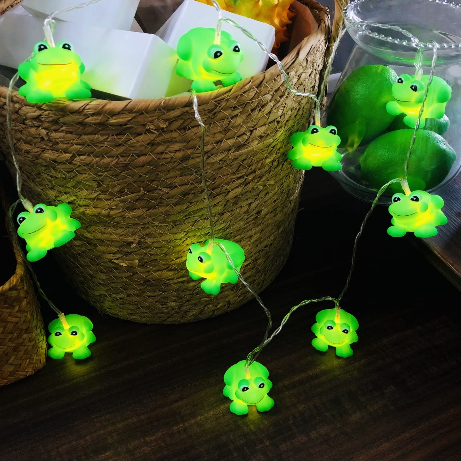 Cute Frog Night Lights Green Frogs String Light Battery Operated Farmland Animal Garland Lamp for Bedroom Holiday Christmas Decortion