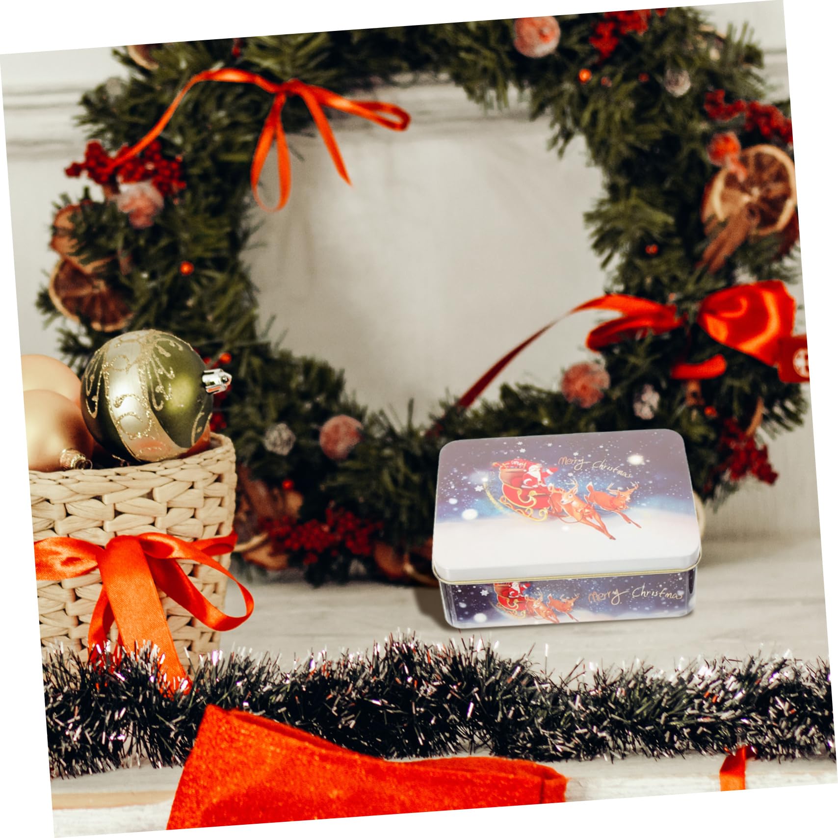 Mipcase 8 Teiliges Kleine Blechdosen mit Deckel Weihnachtskarton Metallboxen für Geschenke Kekse Karten Festliche Aufbewahrung Stabile Vorratsdose mit Weihnachtlichem Design