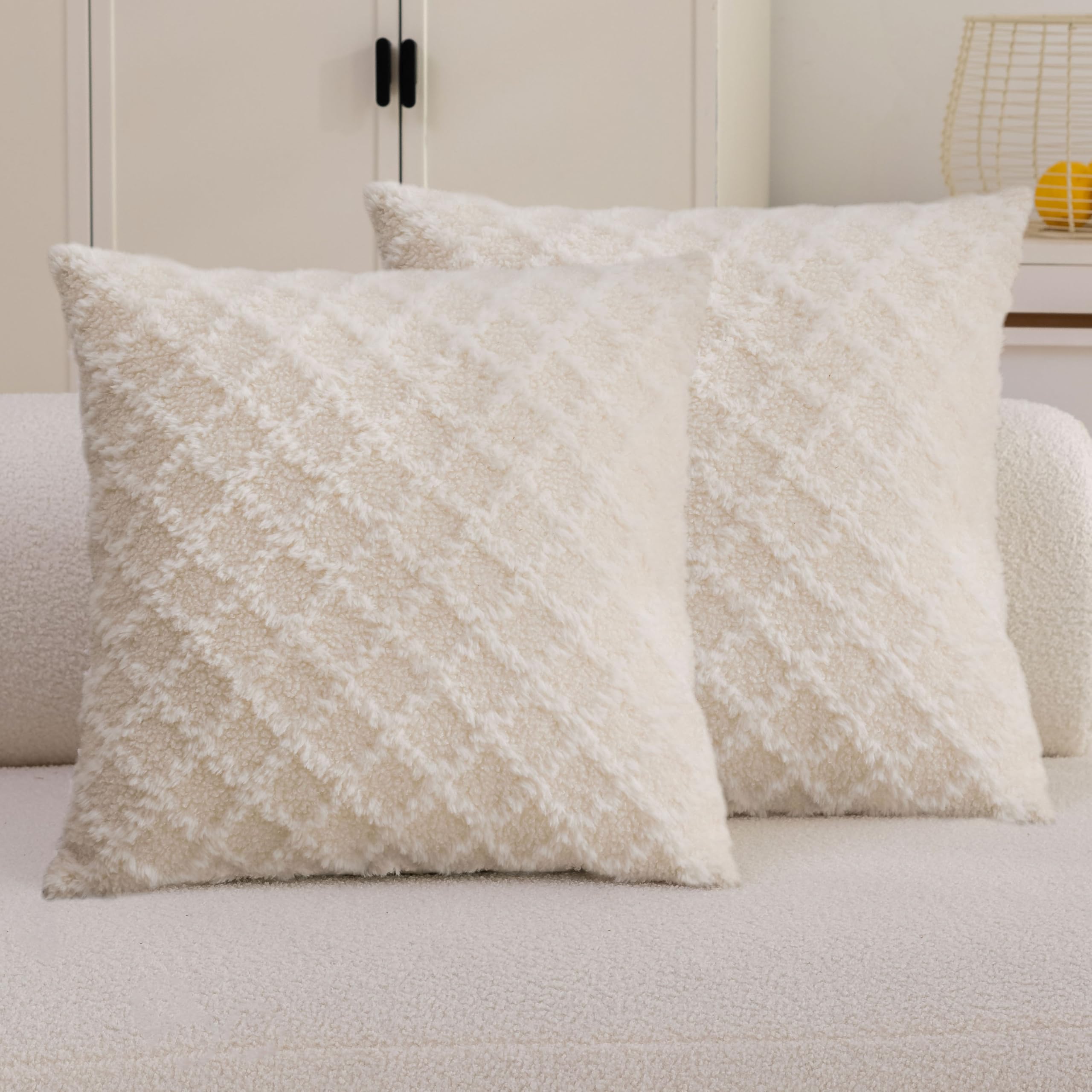 Home Brilliant Super Soft Plush Cushion Covers 45 x 45 Faux Fur Argyle Pillow Covers for Living Room Bedroom Sofa Couch Set of 2