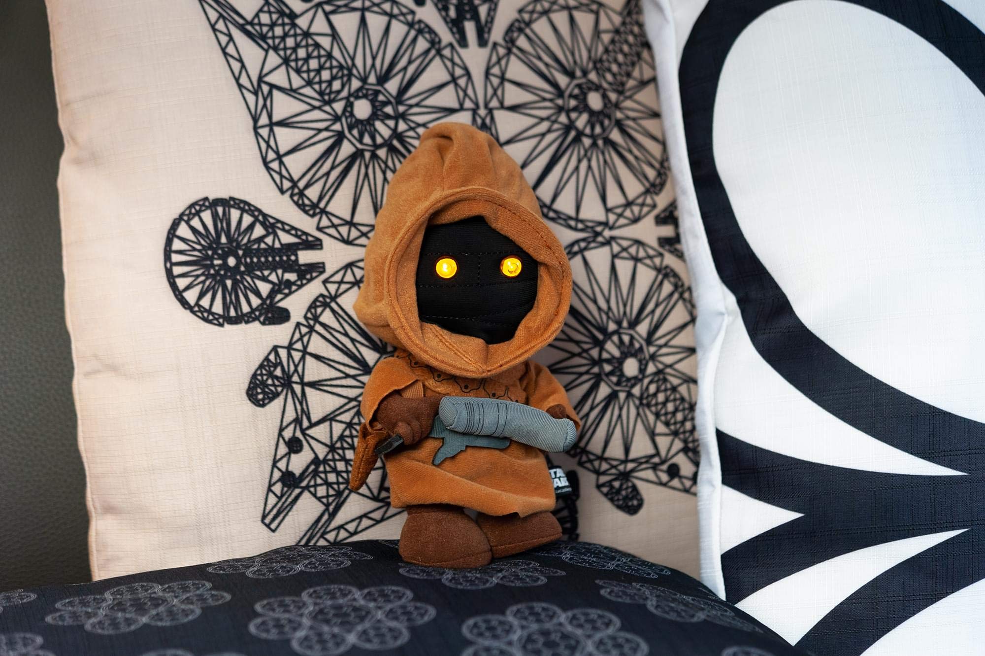 stuffed jawa