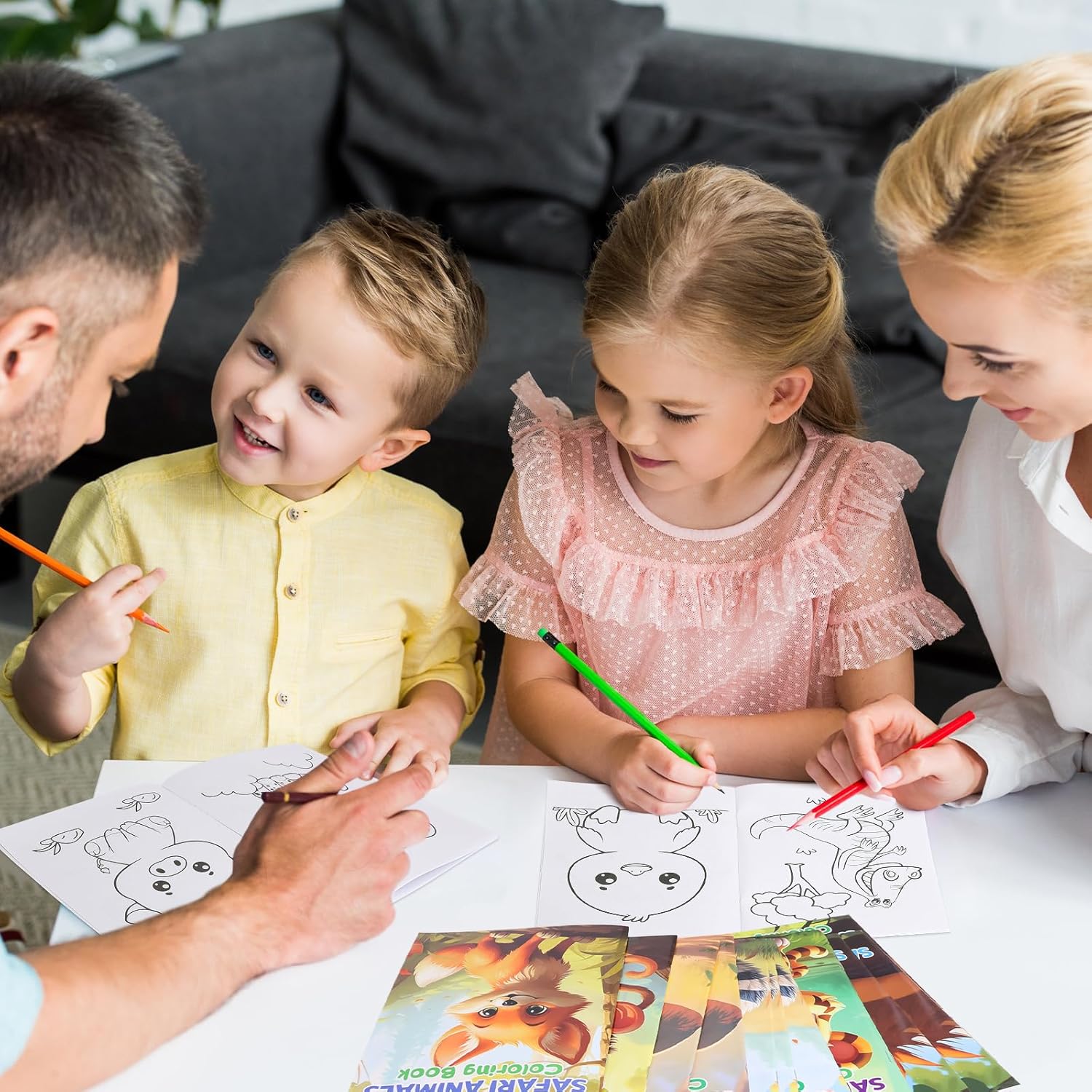 Treasure Cove Zoo Animals Mini Coloring Books for Kids Jungle Party Favors Small Activity Books Bulk DIY Wild Drawing Pages for Classroom Reward Birthday Jungle Party Supplies 24Pcs