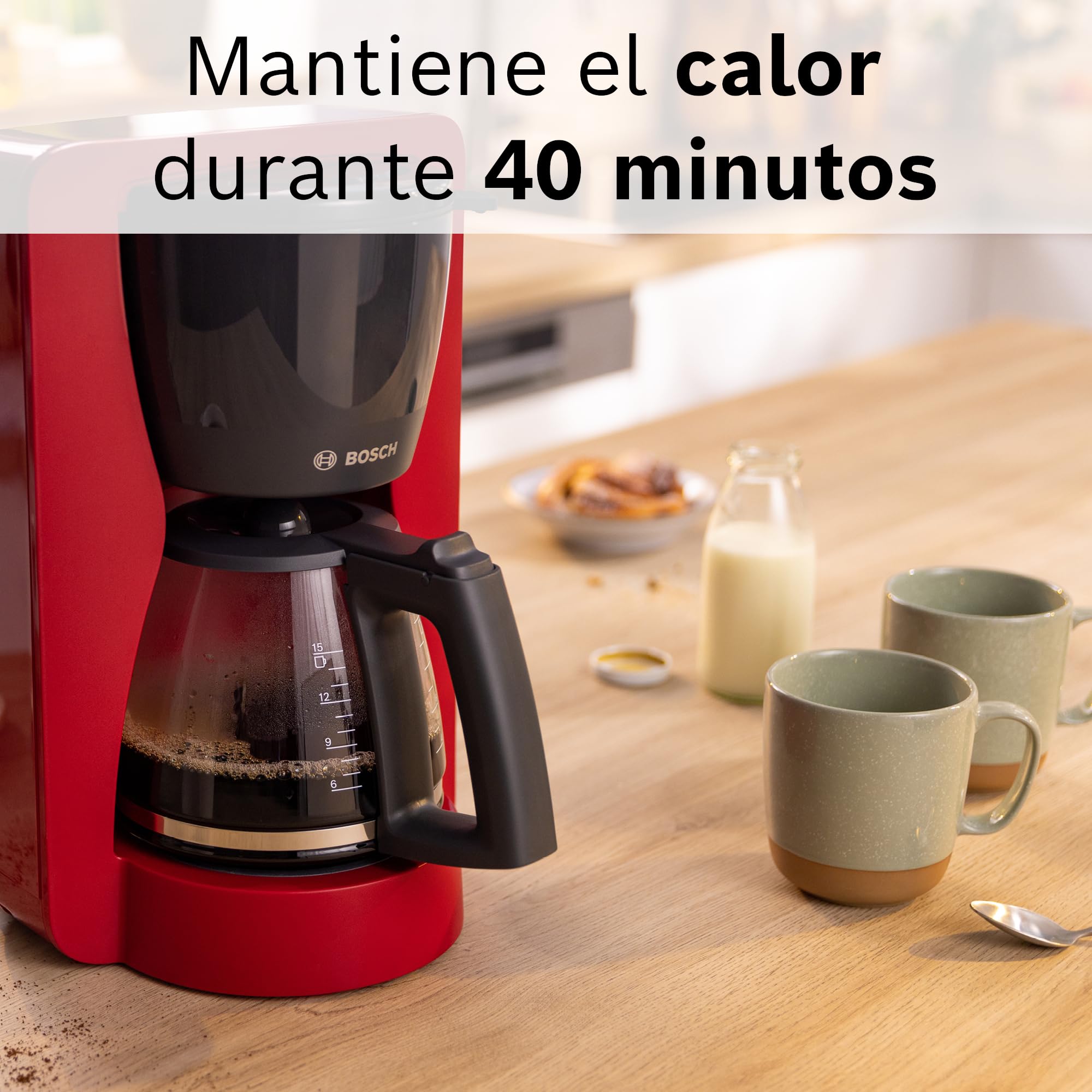 Bosch - Cafetera de Goteo, Jarra de Cristal Ergonómica, Depósito de Agua Extraible, Filtro Extraible, Apagado Automático, Anti Goteo, Rojo, TKA2M114