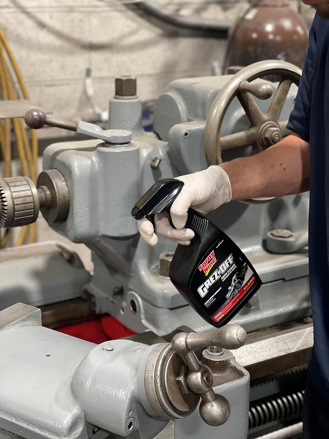 Spray Nine Industrial Quality Cleaner/Degreaser 3.78 L / 0.79 G