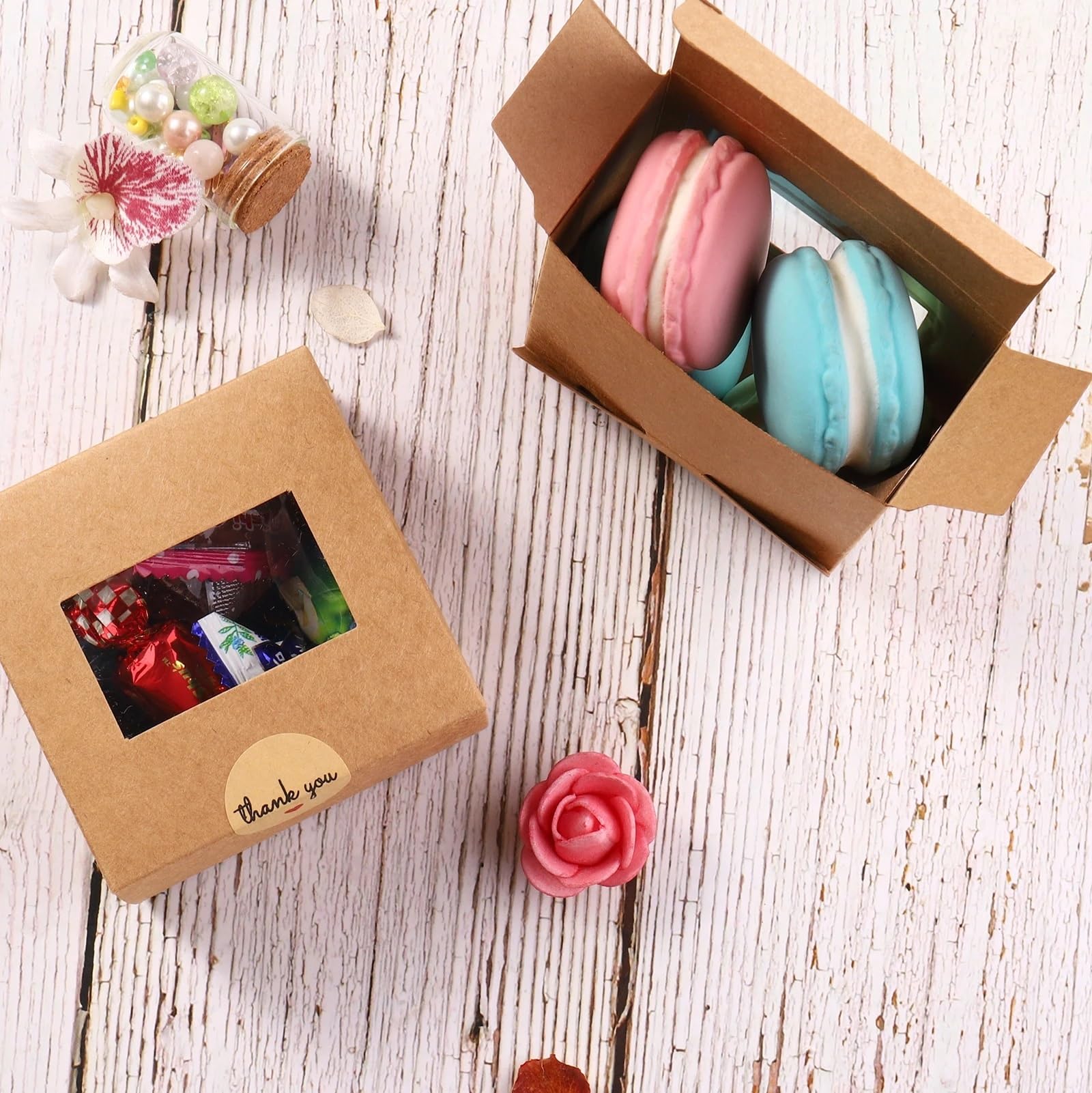 Scatole regalo Kraft Scatole quadrate di carta Kraft da 30 pezzi/set Scatole regalo da viaggio in carta Bomboniere for matrimoni, compleanni, Natale, con adesivi di ringraziamento