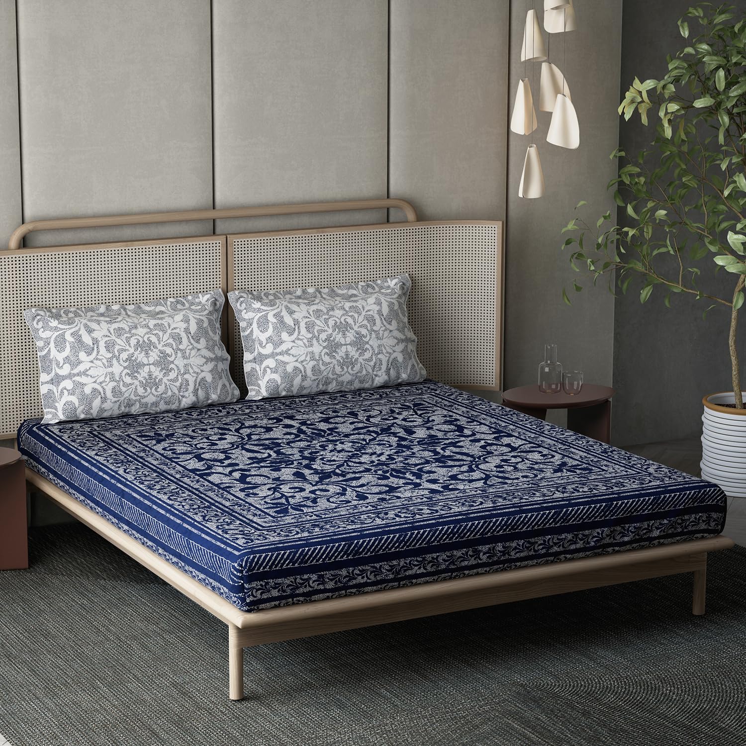 Ddecor - Pack of 1 Indigo Moods Collection 100% Cotton Queen Bedsheet with 2 Pillow Covers - Blue