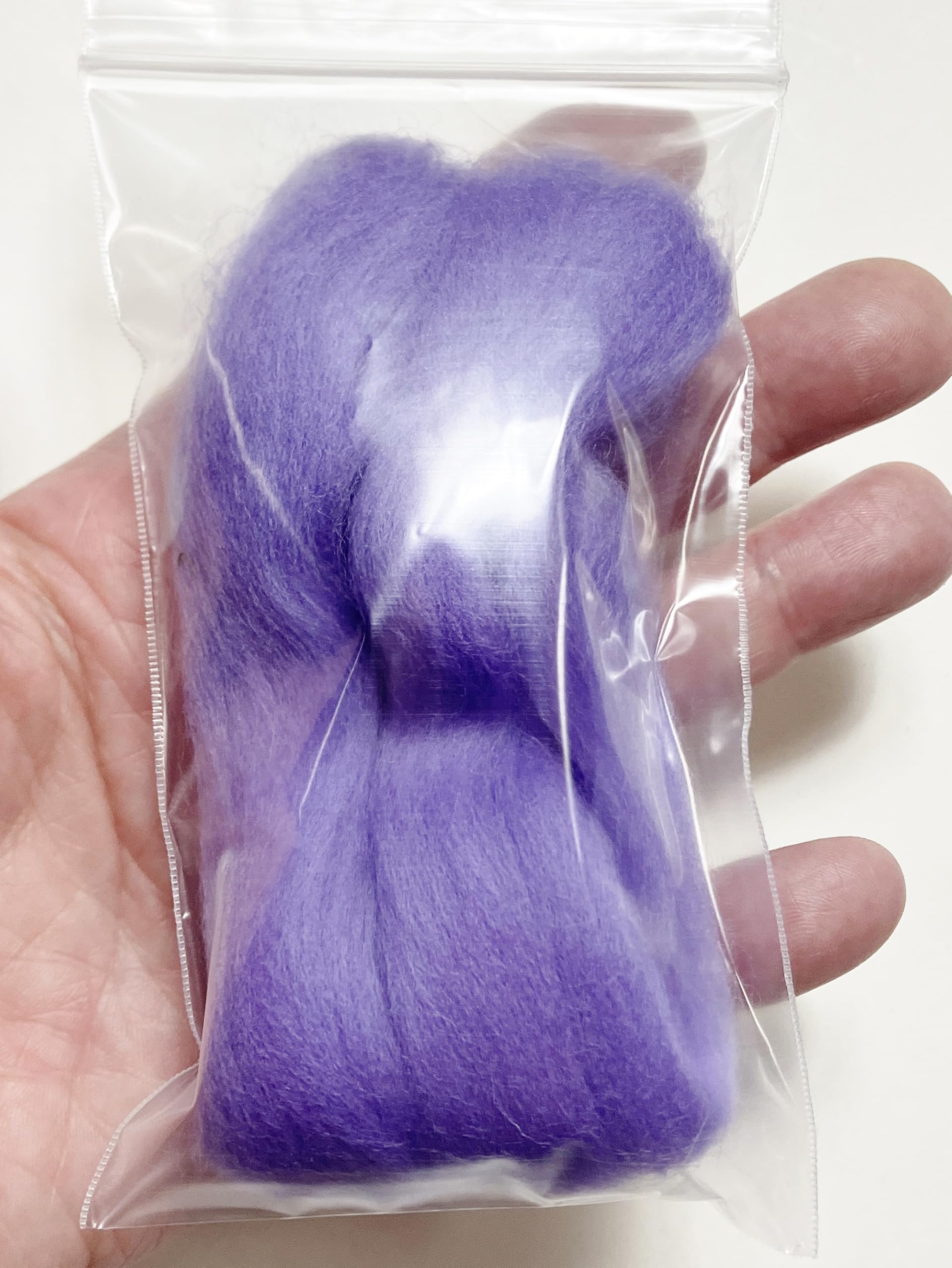 LM091-005 MOREZMORE Wool Roving for Needle Felting 5g Lilac Purple Merino 100% Wool Fine Grade