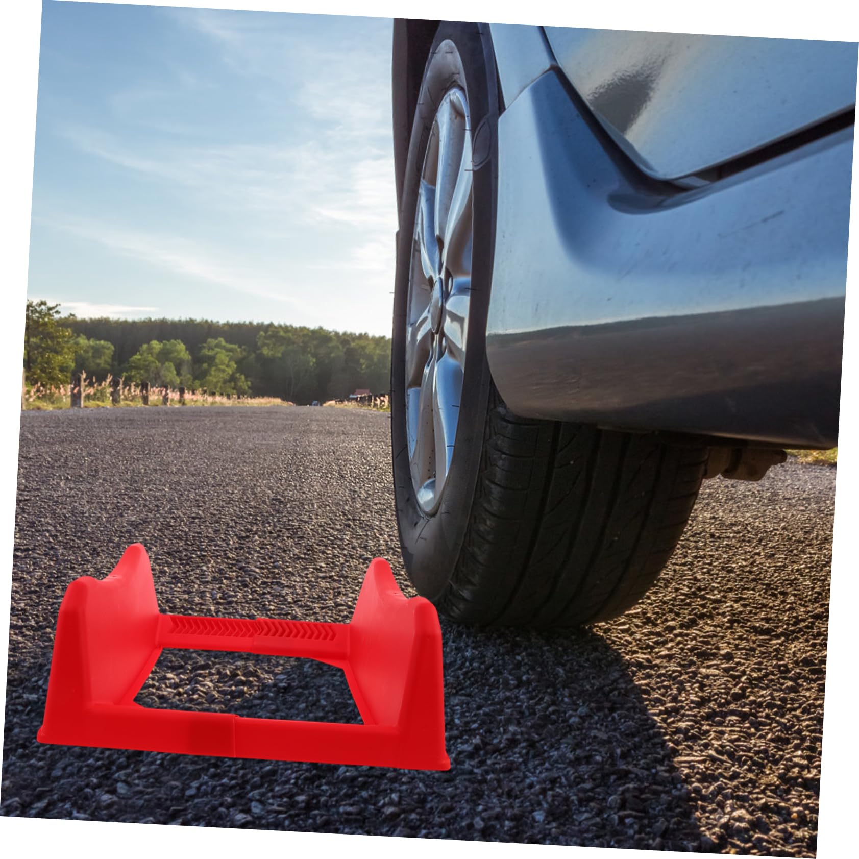 Ciieeo Rastrelliera Porta Pneumatici in Plastico Rosso Design Regolabile e Impilabile, Espositore per Gomme Semplice ed Elegante per Garage e Spazi Commerciali