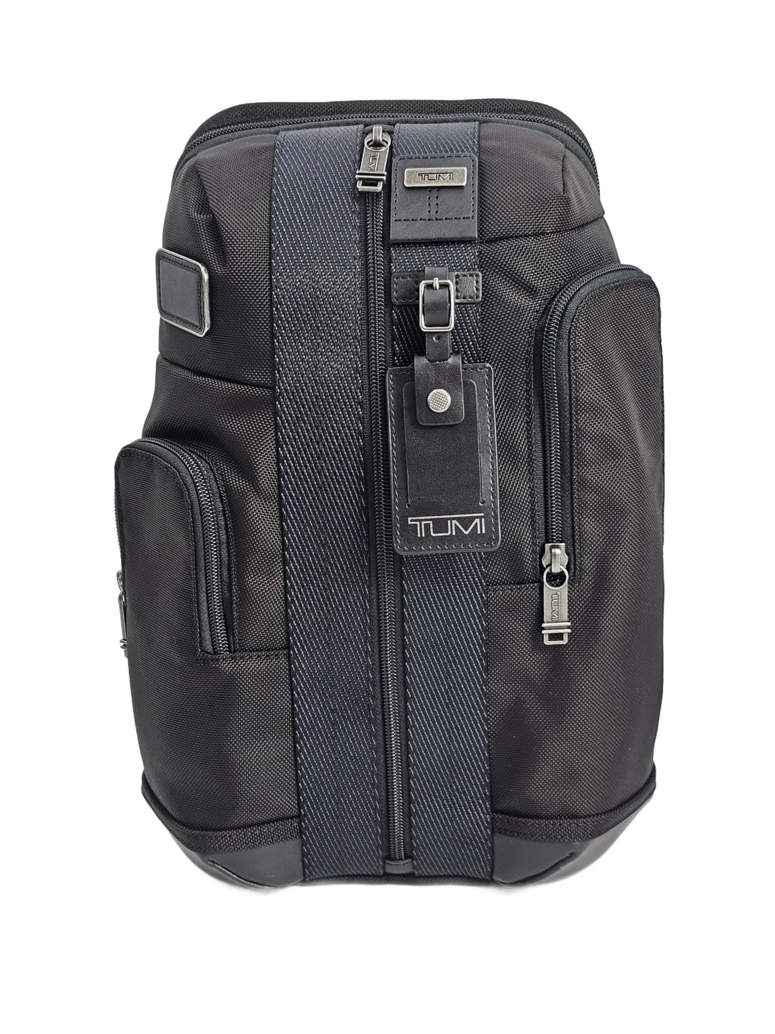 Amazon.com: TUMI Higgins Sling Bag With Adjustable Strap (Black)