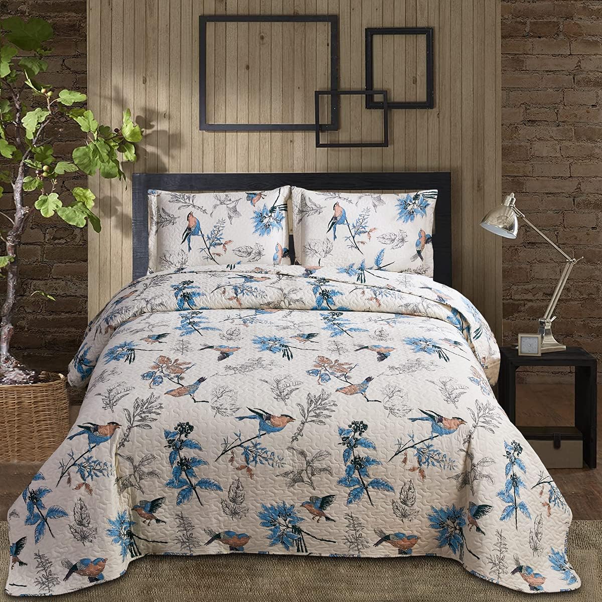 Floral Quilt Queen/Full Size Bird Floral Bedspread Set