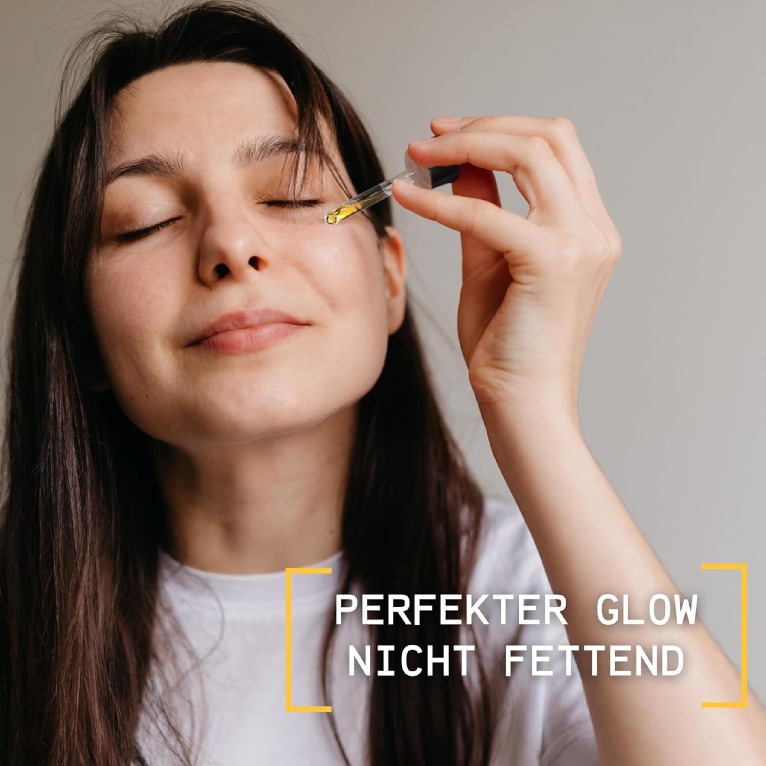 Prodotti Amano Gesichtsöl 30ml, 100% Organic Face Oil für Damen & Herren | Regenerierend & schnell einziehend, Anti Aging Bio Öl mit Vitamin E für alle Hauttypen, Vegan, Ohne Silikone & Parabene