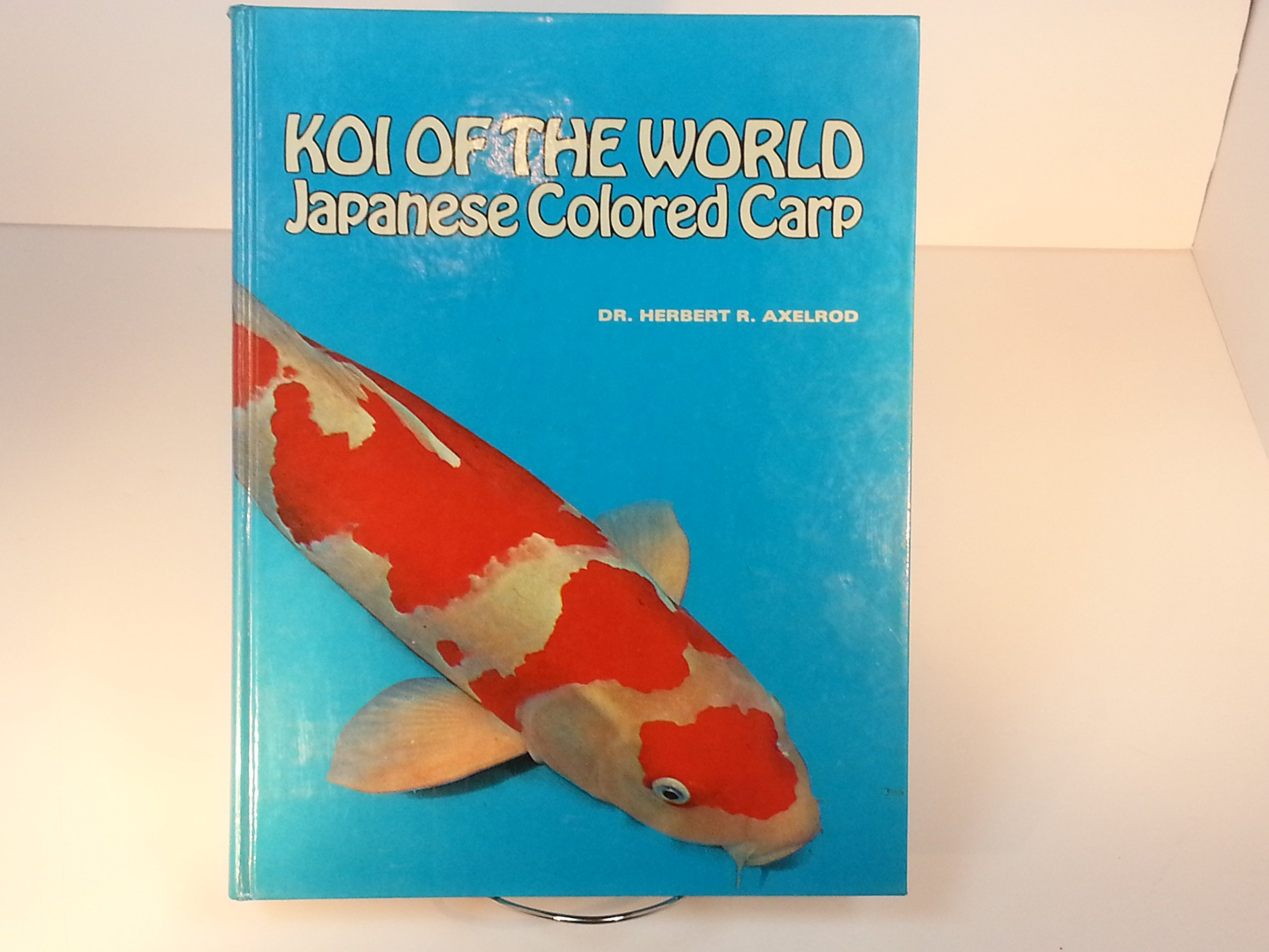 Koi of the World : Japanese Colored Carp