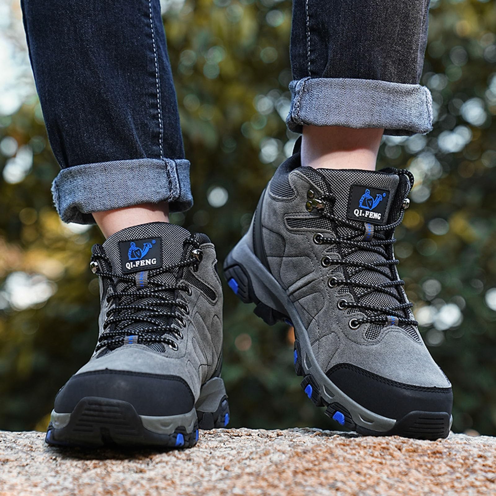 Scarponi Invernali Donna 2026 Scarpe da Coppia Trekking Moda Sneakers All'Aperto con Suola Spessa Stivaletti Neri Doposci