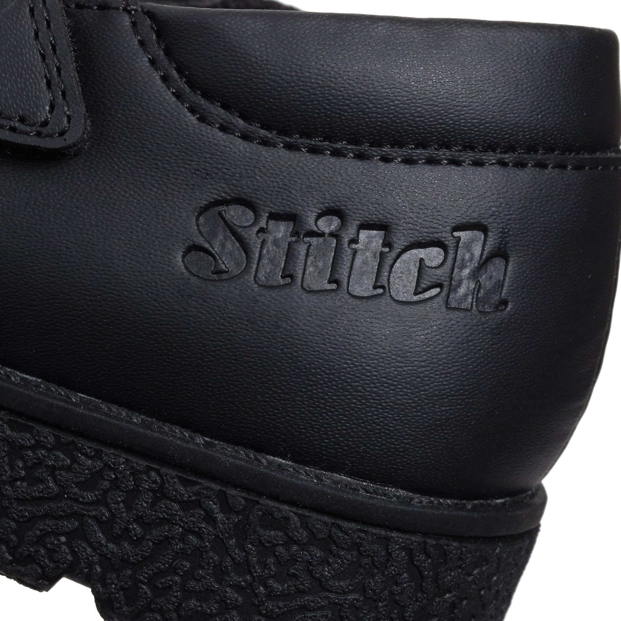 Disney Zapatos Escolares para niñas Stitch, Zapatos Mocasines Negros con Suela Resistente y fácil de Sujetar
