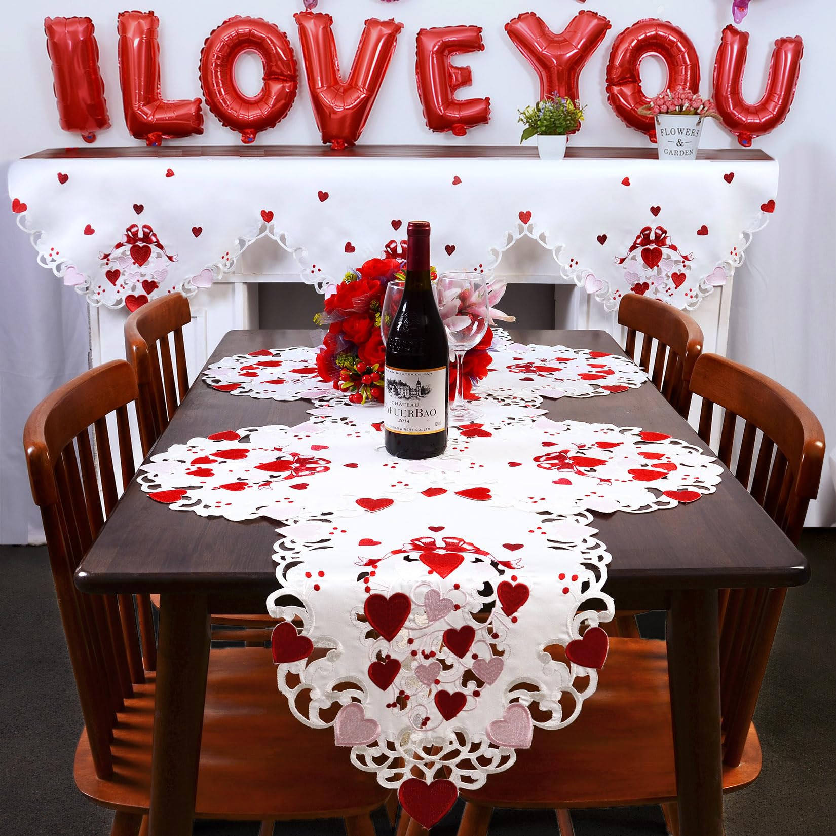 Grelucgo Camino de mesa decorativo bordado para el día de San Valentín con corazones, rosa y rojo (14 x 69 pulgadas)