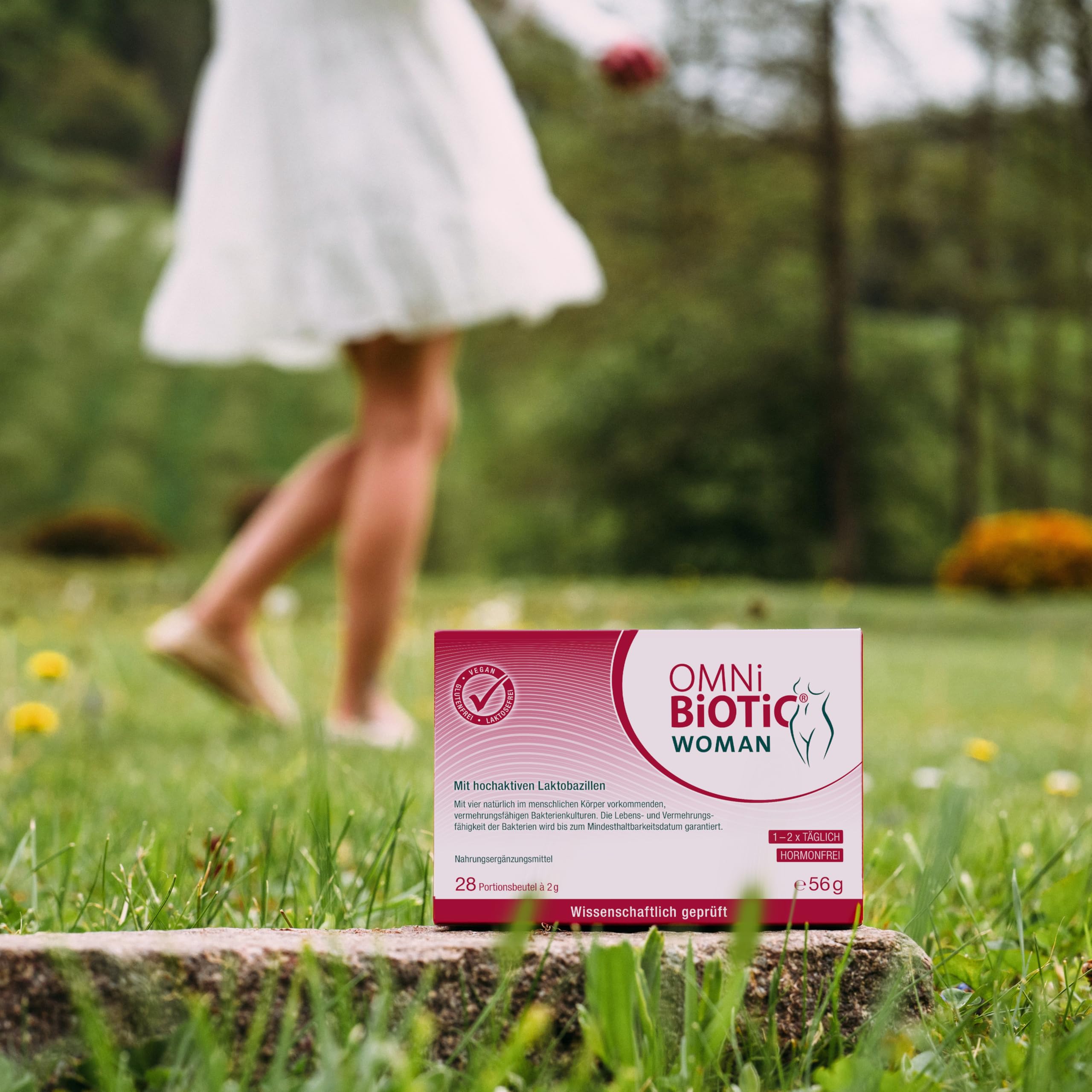 OMNi BiOTiC WOMAN | Für Frauen entwickelt | 4 Bakterienstämme | 10 Mrd. Keime pro Tagesdosis | Pulver | Vegan - Glutenfrei - Laktosefrei | Zur täglichen Anwendung - Einfach trinken | 28 Portionen