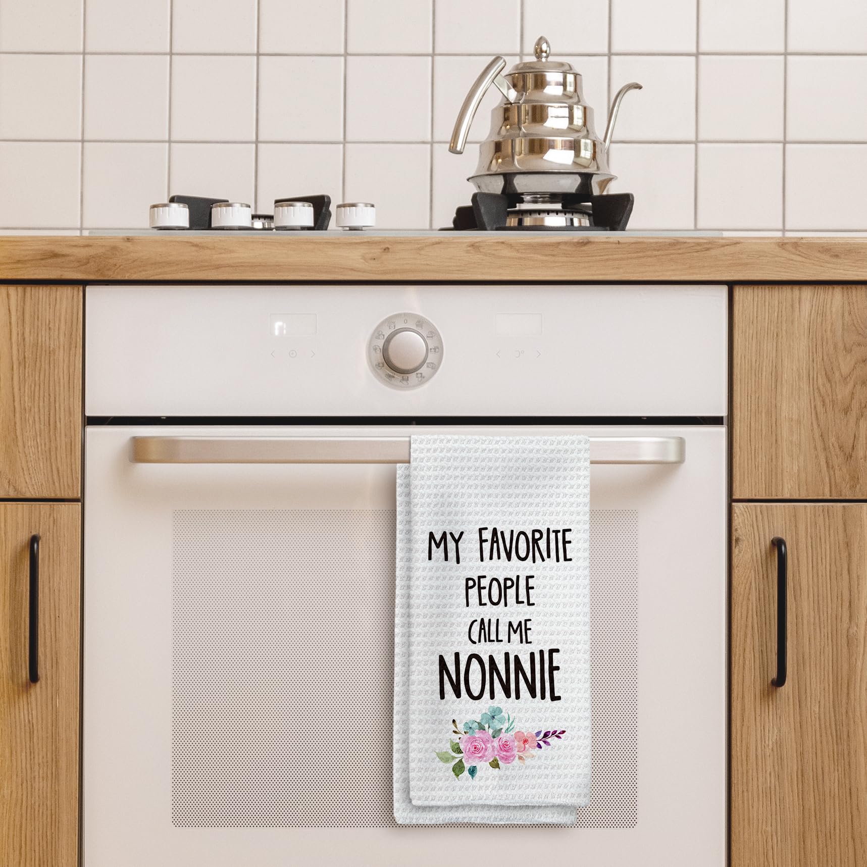 Nonnie Gifts Kitchen Towels, Grandma Gifts Hand Towels, NonnieGrandma Christmas Mother's Day Gift Dish Towel Tea Towel for Kitchen, Nonnie Grandmas Gift from Grandkids, 16x24inch