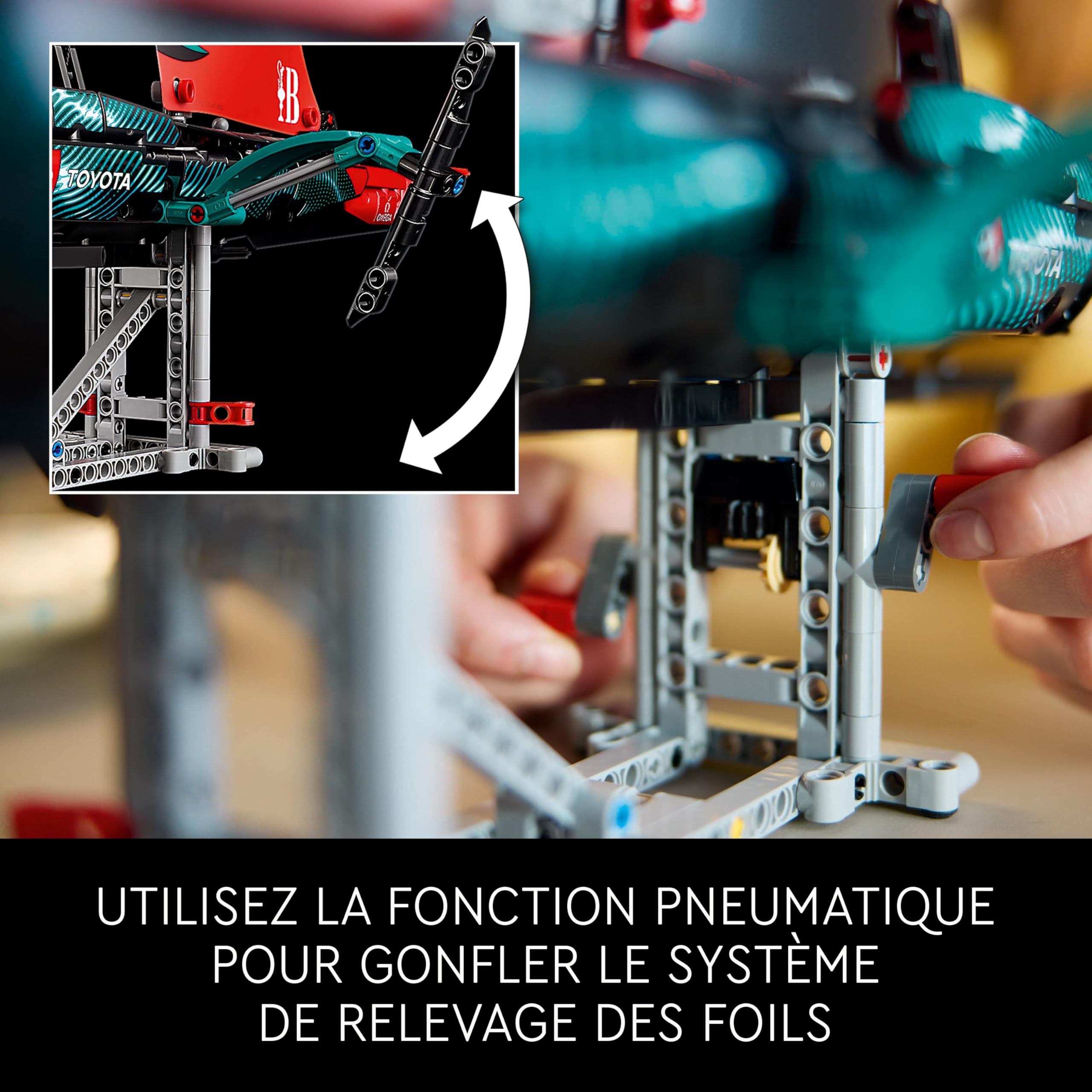 LEGO Technic Yacht Emirates Team New Zealand AC75 - Kit de Construction pour Les Passionnés de Navigation - Maquette de Bateau à Construire pour Les Amateurs de Loisirs Créatifs Adultes 42174