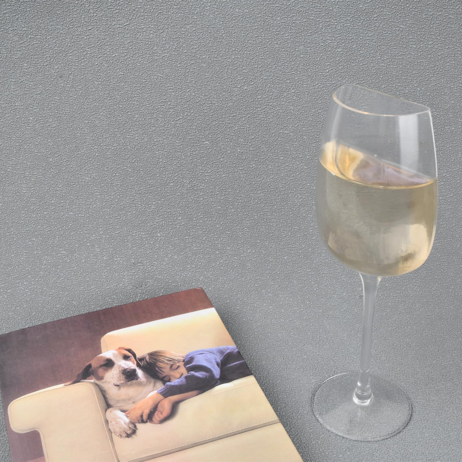 YILANJIN Half A Glass of Wine, 140ML Novelty Halved Shape Wine Glass, Long Stemmed Half Red Wine Cup - Image 4