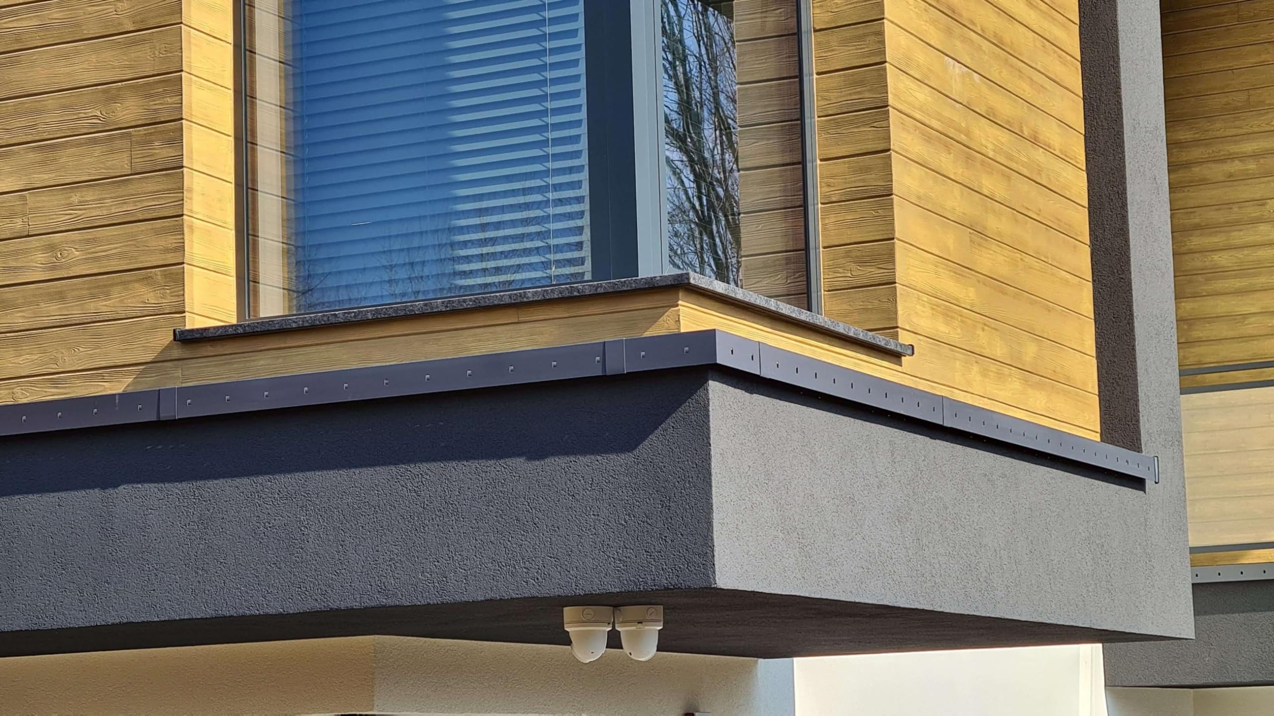 Renoplast® Aluminium Traufprofil W30 200cm Grau | Fertigstellung von Terrassen und Balkonen | Belüftete Böden Erhöht | Wasser ablaufsysteme Winkelprofil | Korrosionsschutz Balkonprofile