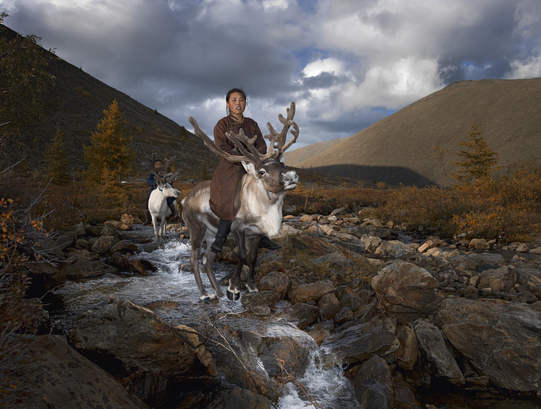 Dark Heavens. Shamans & Hunters of Mongolia. Ediz. inglese e tedesca