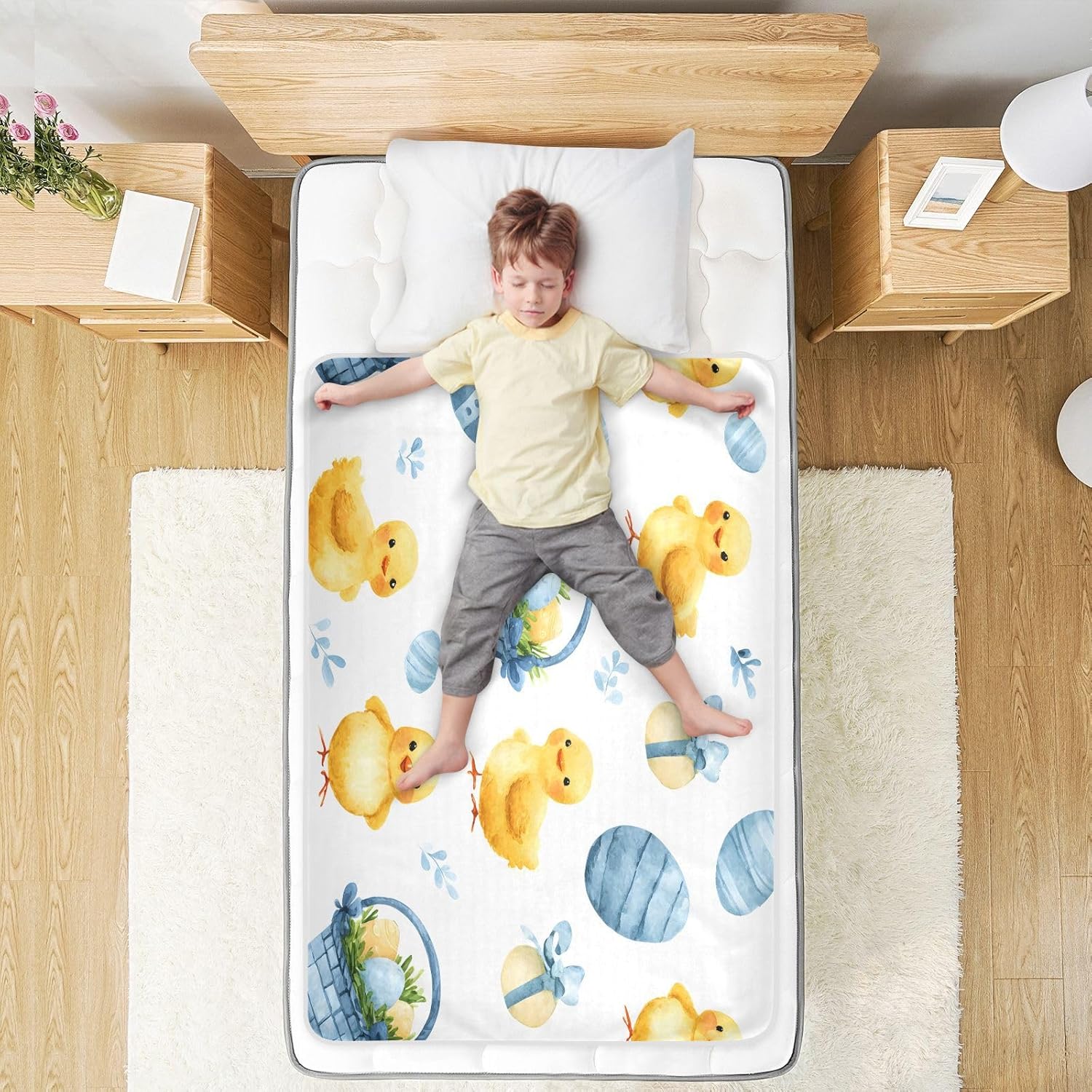 Blue Yellow Chick Basket Pattern Change Mat, Diaper Changing Pads for Baby, 3Layers Waterproof Change Pad Foldable Absorbent Mats for Women, Reusable Incontinence Underpads for Patient 34''x52''