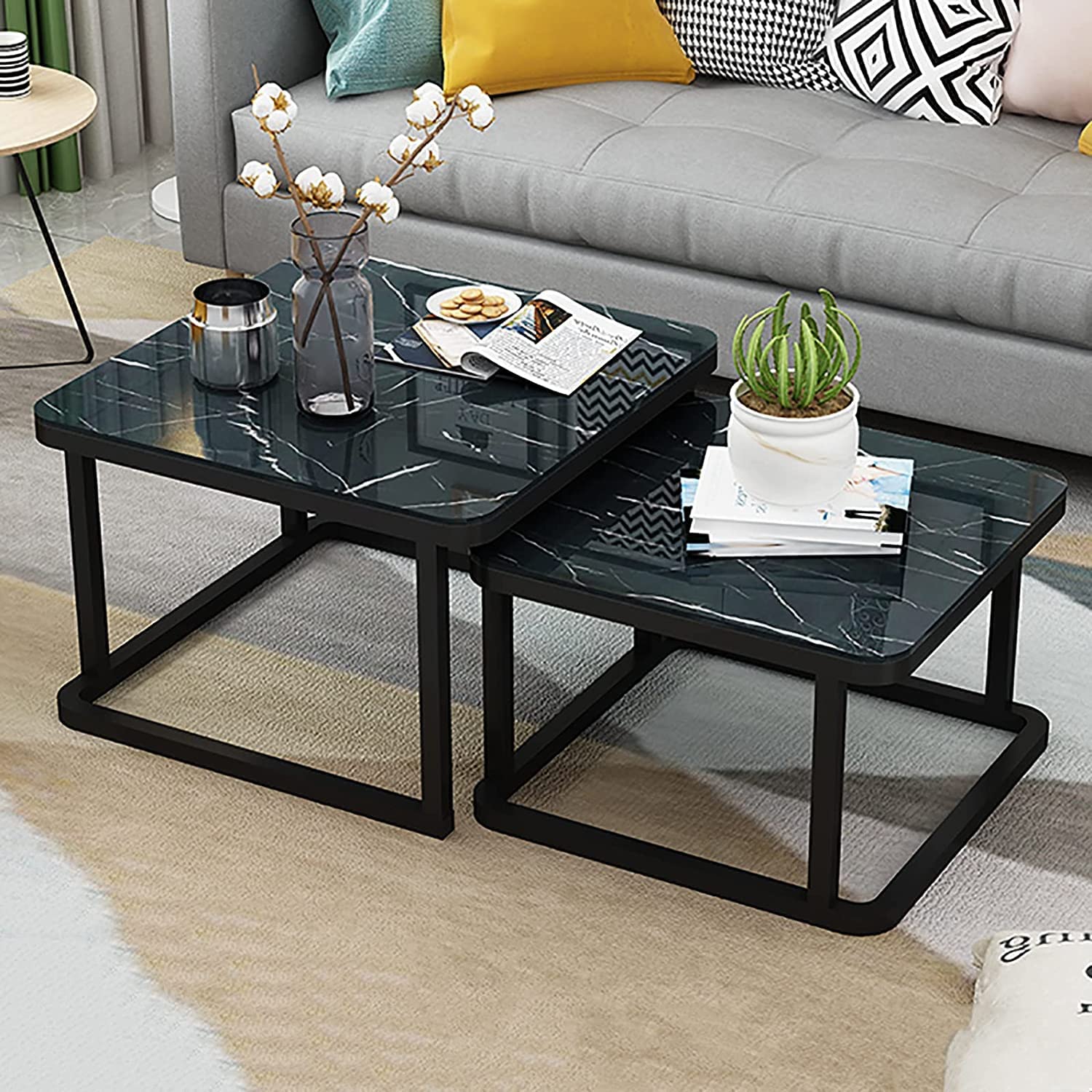 Table basse de salon moderne et modulable pour vos soirées de détente entre amis