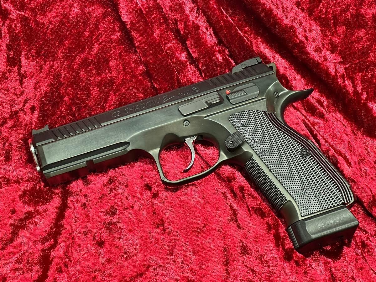 Carbon8 SHADOW-2専用 アルミニウム SHORTグリップ & マグウェル