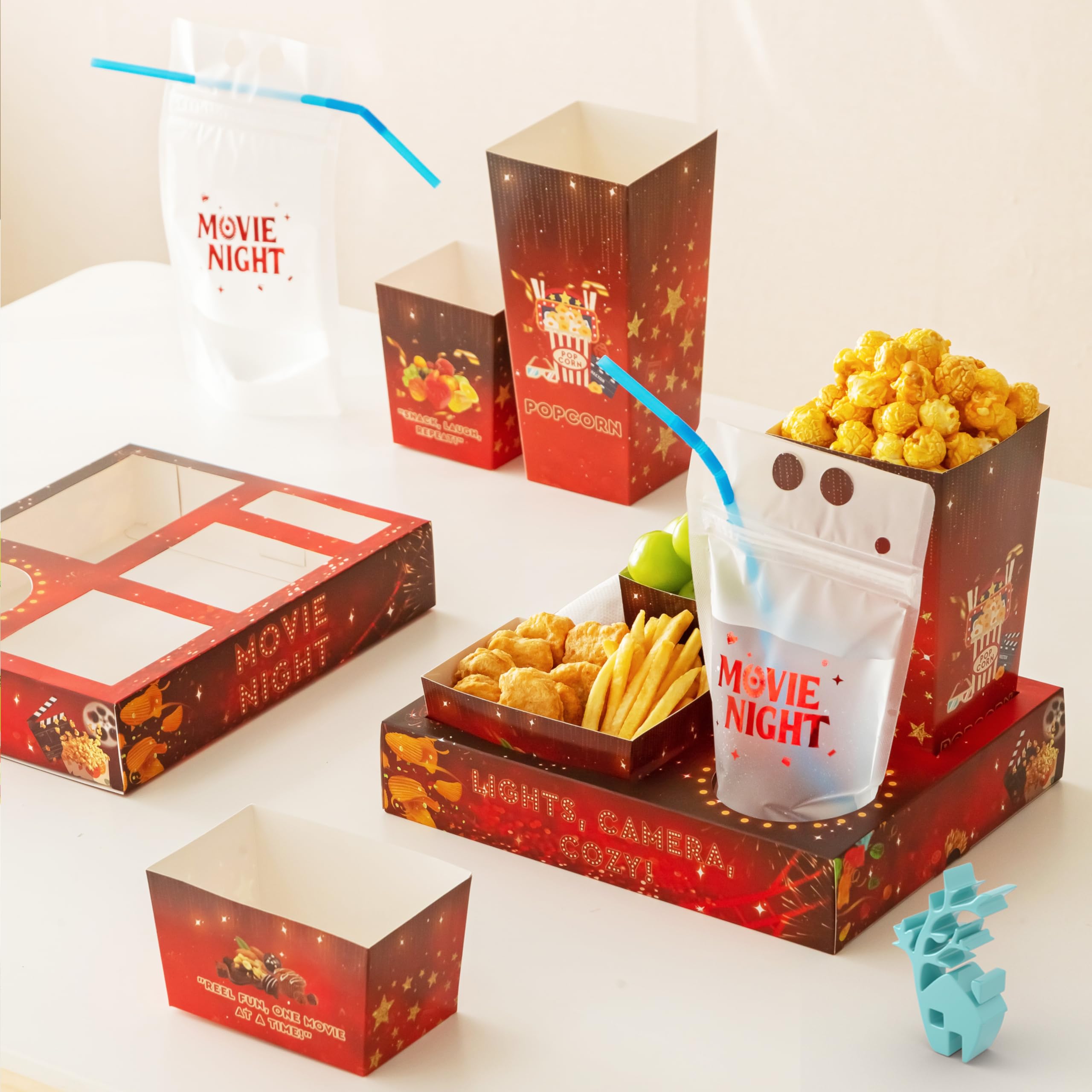 Baffect Filmabend-Snack-Tabletts, 140 Stück, inklusive Film-Snack-Tabletts, Getränkebeutel mit Strohhalmen, Popcorn-Boxen, Salatschüsseln, Nacho-Schalen und Film-Party-Einladungen, für 20