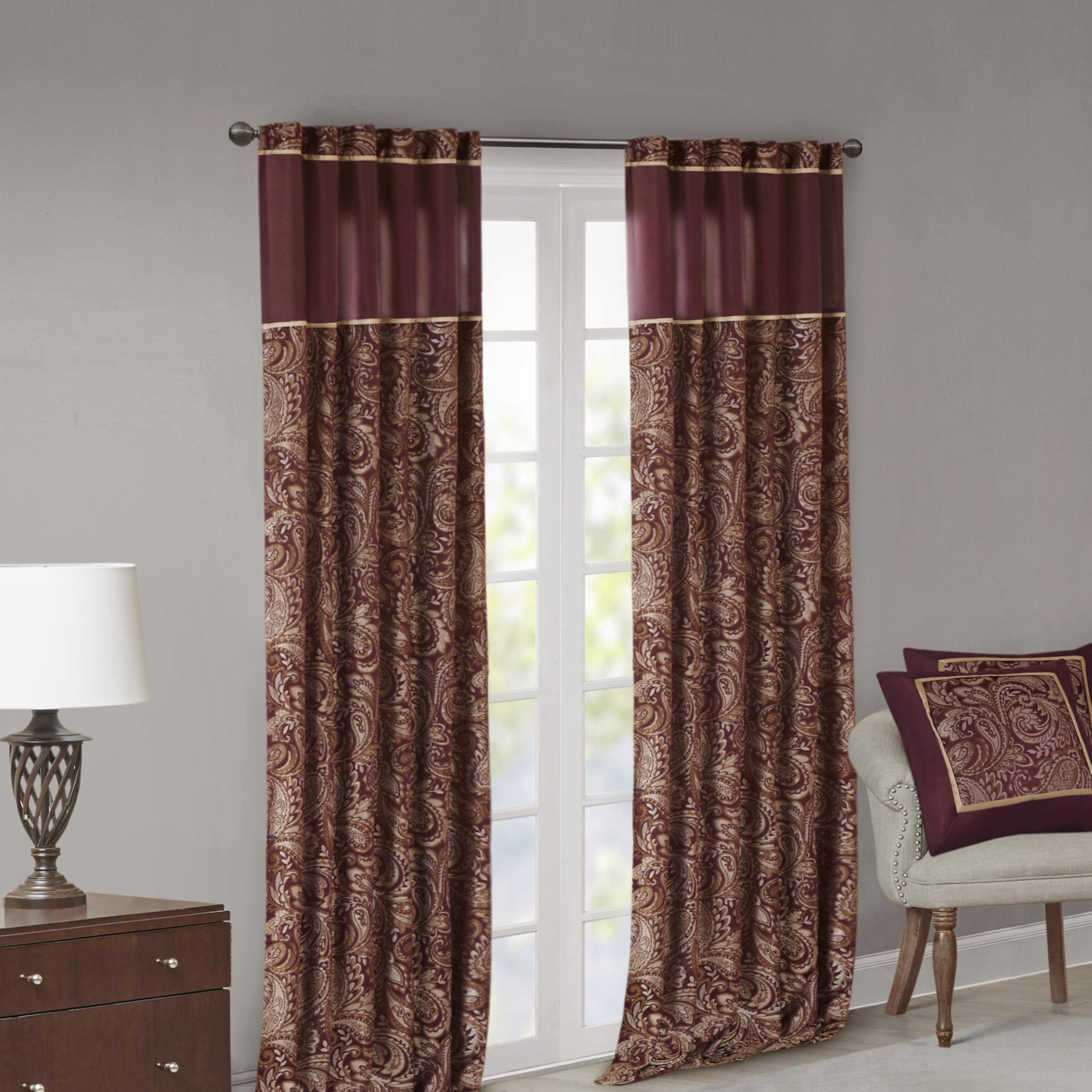 Madison Park Aubrey Rideau Jacquard Imitation Soie Cachemire avec Passe-Tringle pour Salon, Cuisine, Chambre à Coucher et dortoir, 127 x 213,4 cm, Bordeaux